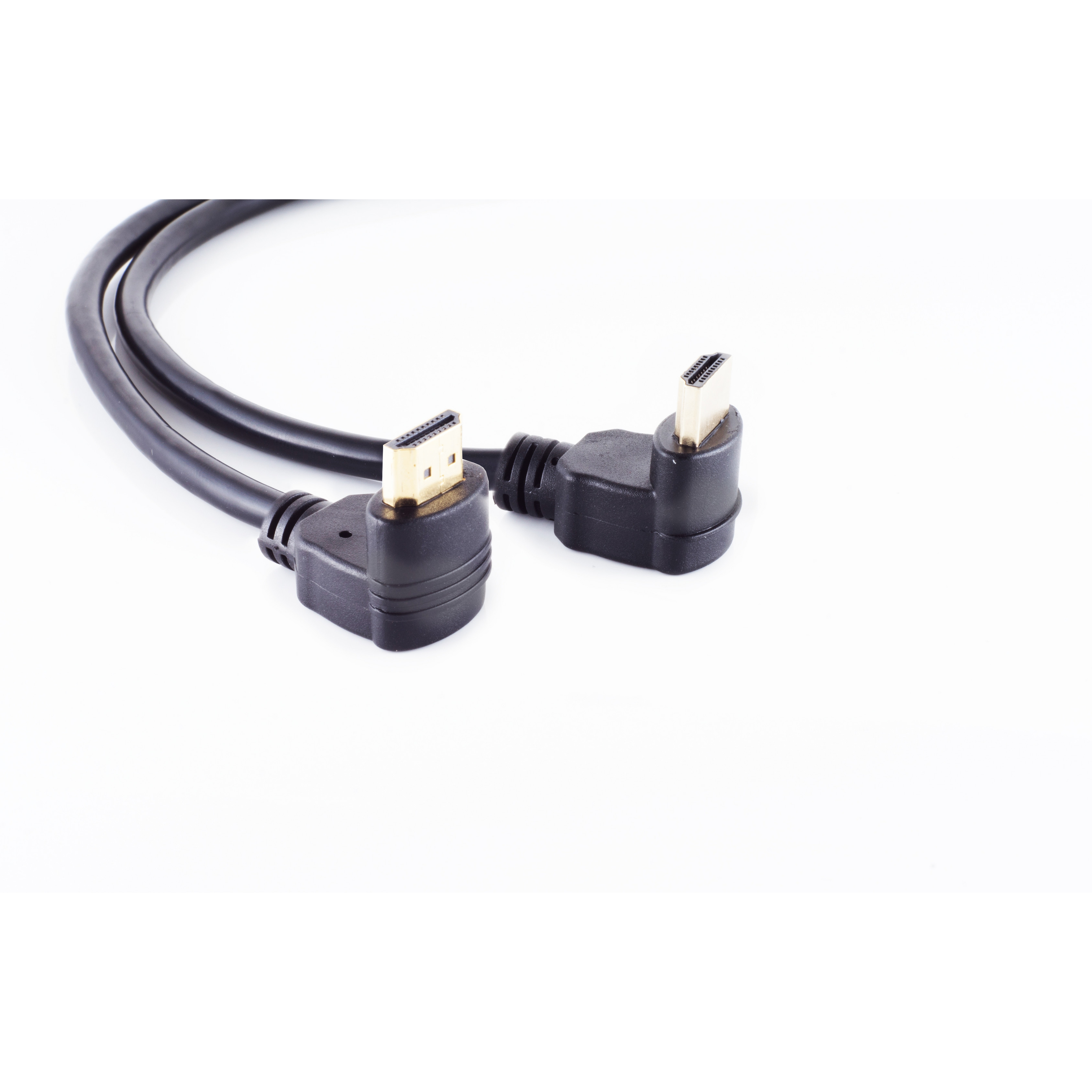 Schwarze HDMI-Kabel mit gewinkelten Anschlüssen.