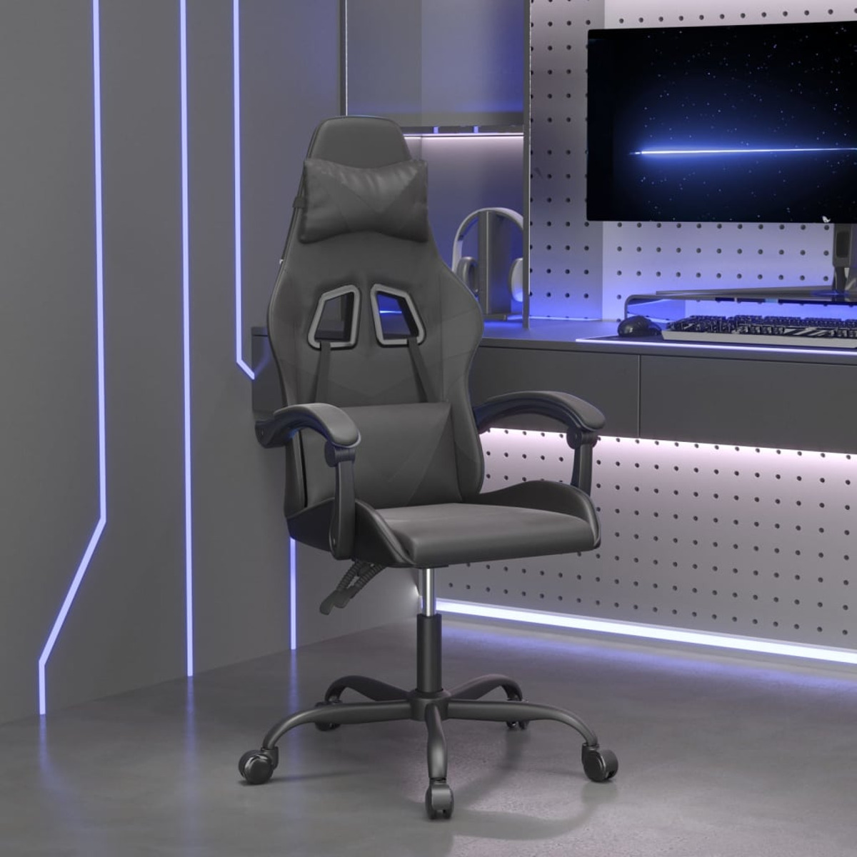 Ein schwarzer Gaming-Stuhl in einem Raum mit Schreibtisch, Monitor und blauen Lichtern.