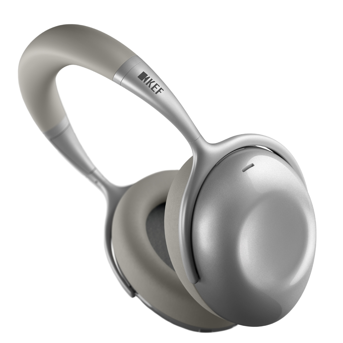 Cuffie argentate con padiglioni grigi su sfondo bianco. Logo KEF visibile.
