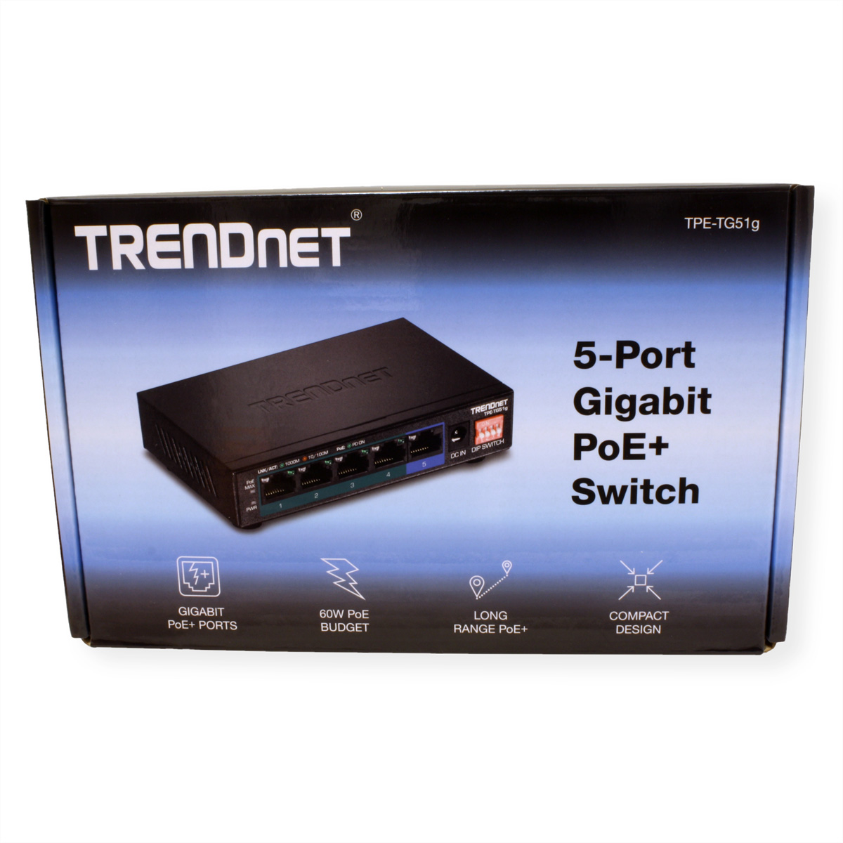 Schwarze und blaue TRENDnet Switch-Box. Text auf der Box. Weißer Hintergrund.