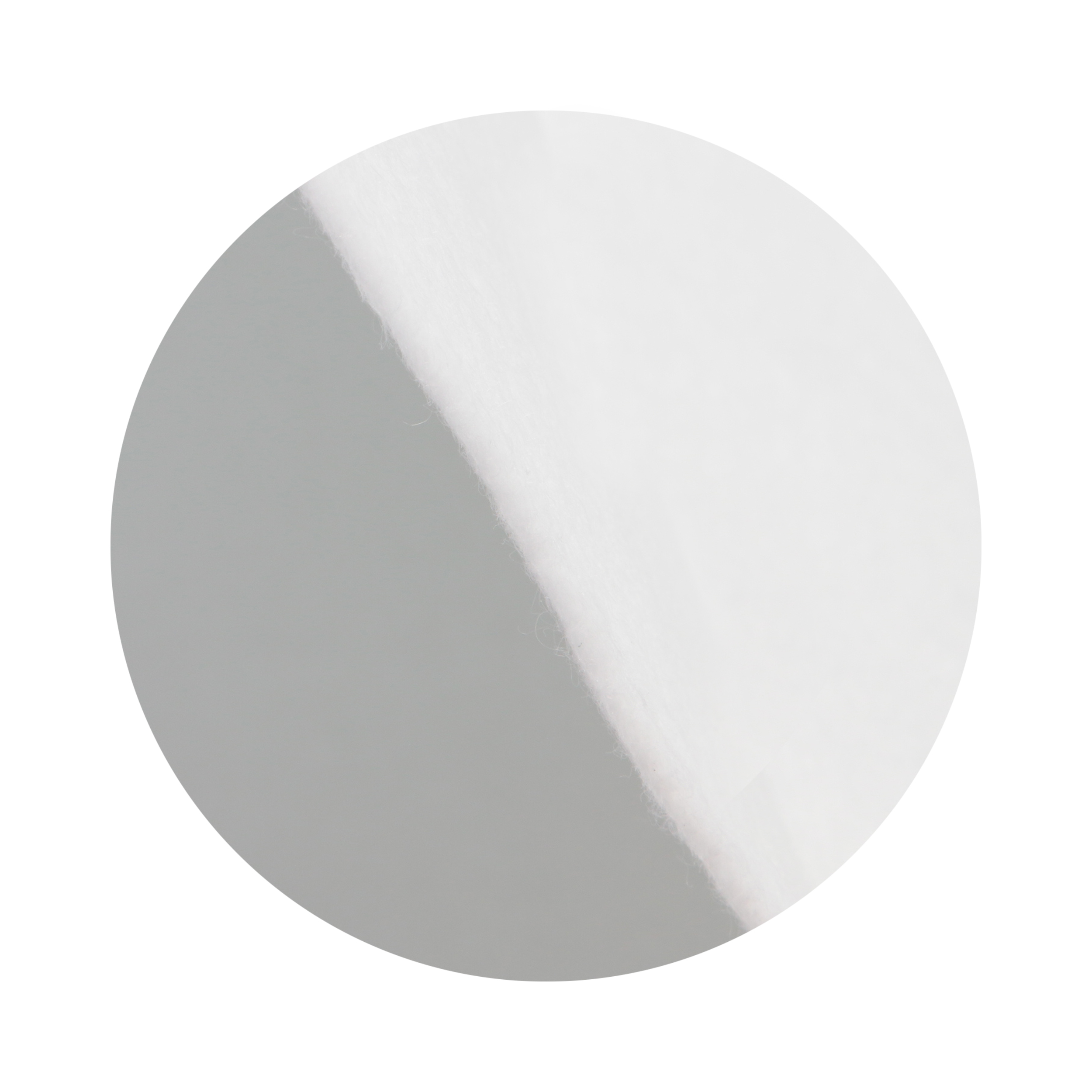 Ein grau-weißer Kreis, diagonal geteilt, auf weißem Hintergrund.