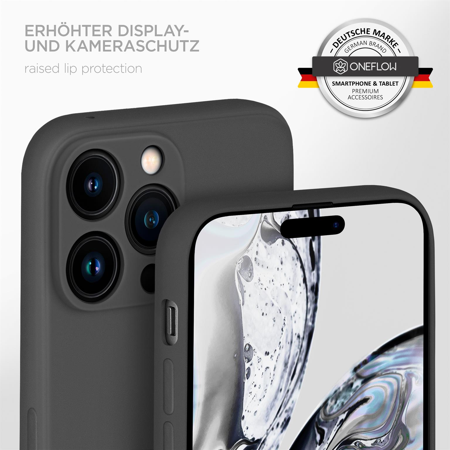 Schwarze Handyhülle mit erhöhtem Kameraschutz. Ein Telefon ist drin. Deutscher Text.