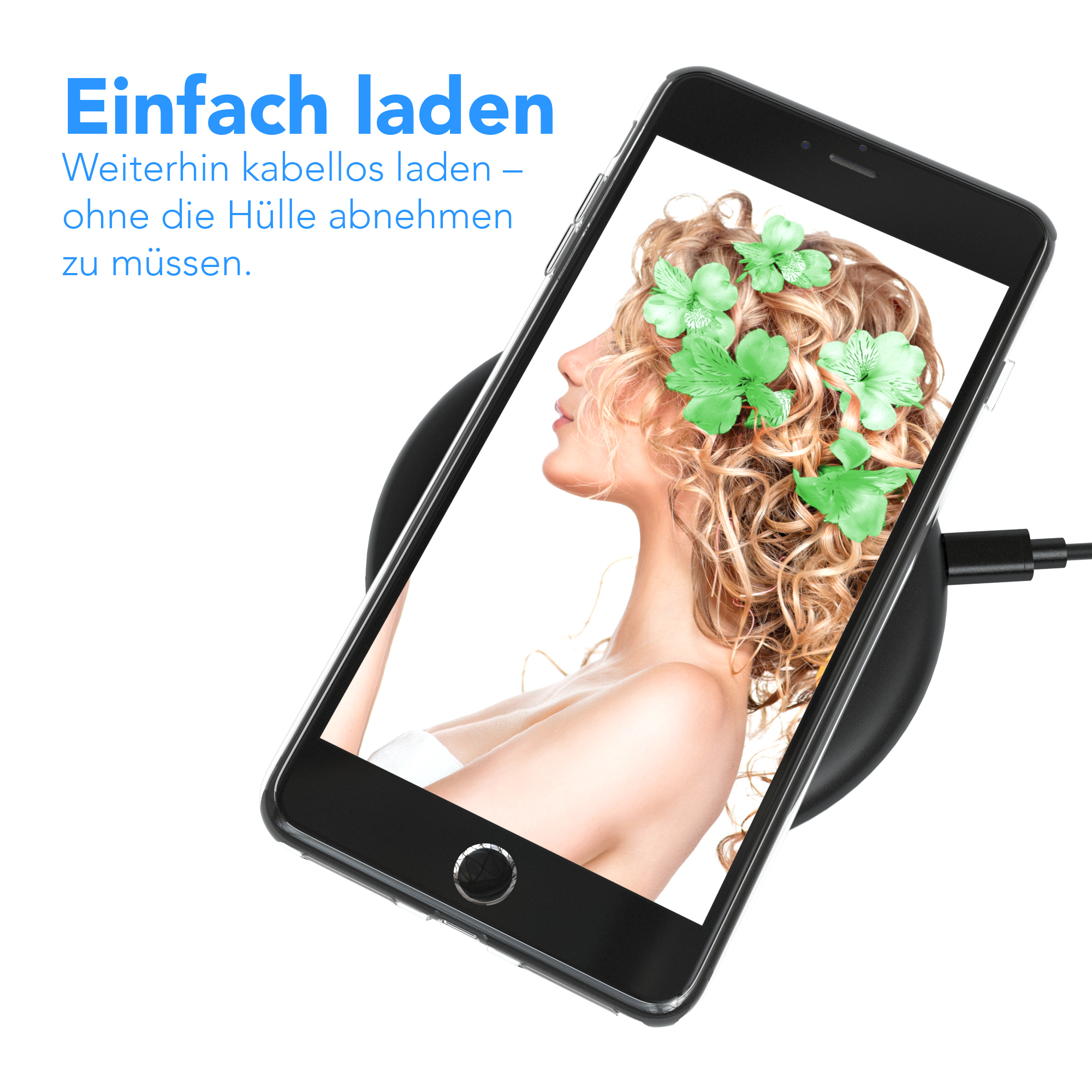 Telefon auf einem kabellosen Ladegerät, mit einem Frauenporträt auf dem Bildschirm.