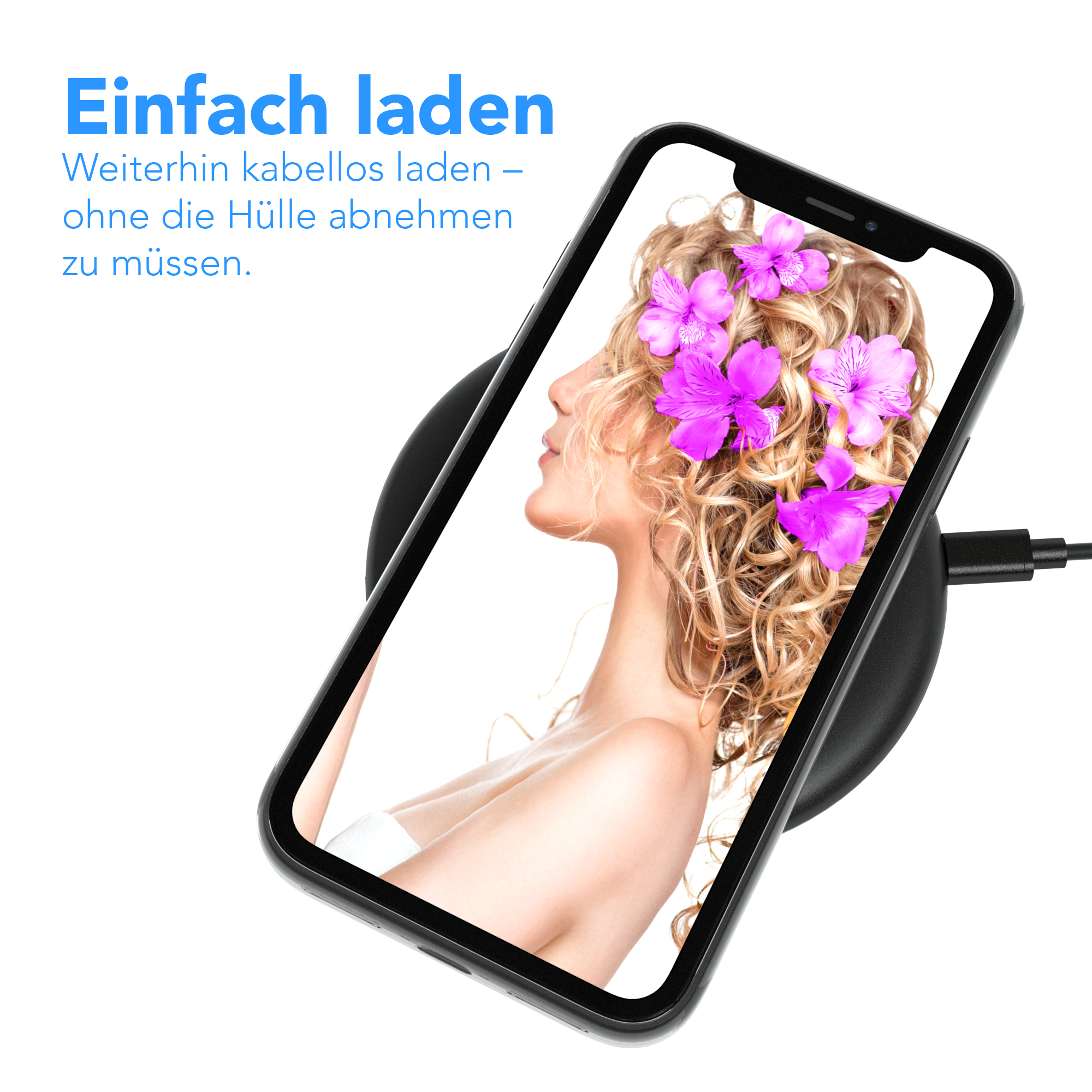 Telefon lädt auf kabellosem Ladegerät, mit einem Frauenbild.