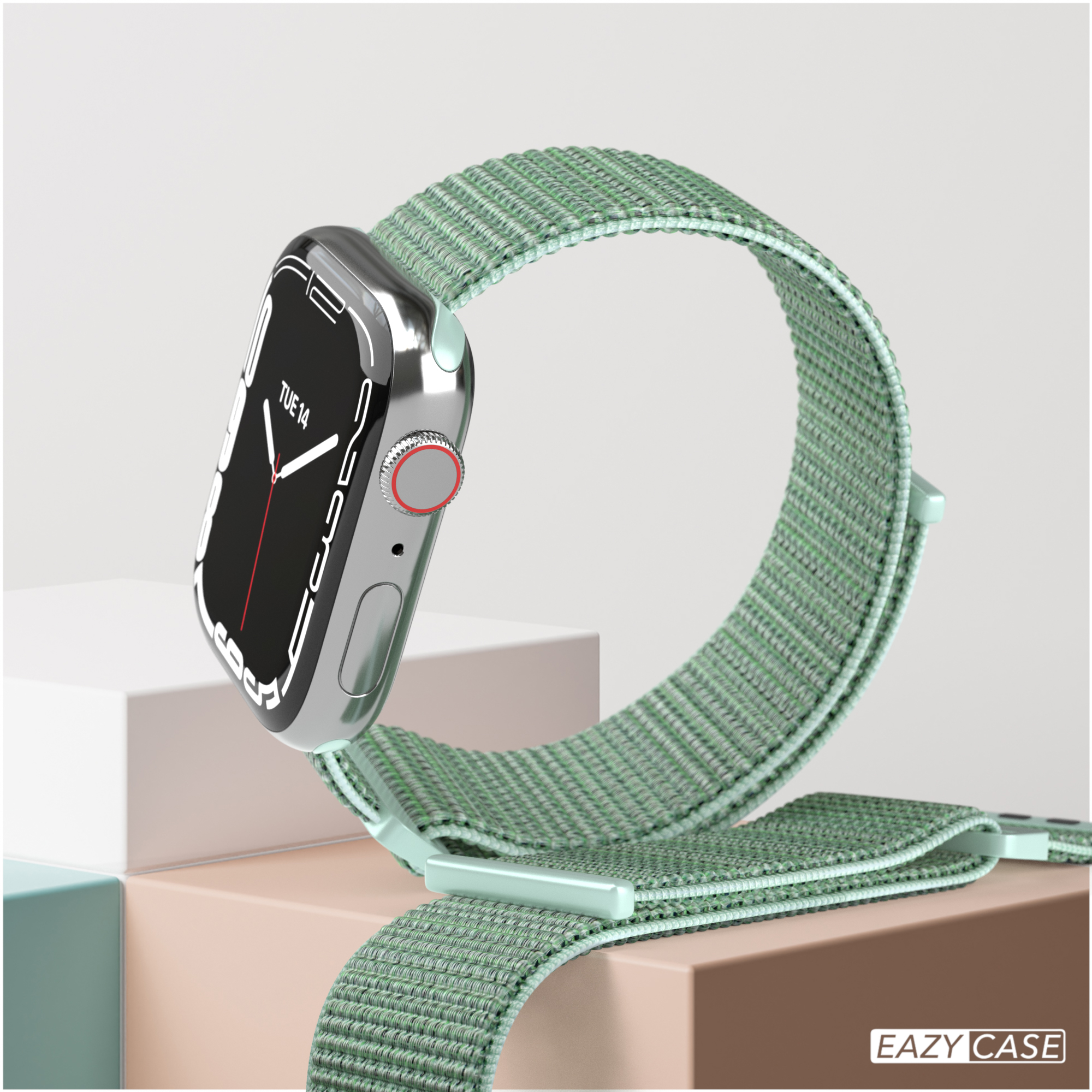 Silberne Smartwatch mit grünem Armband. Das Armband ist um die Uhr gewickelt. EAZY CASE Logo ist sichtbar.