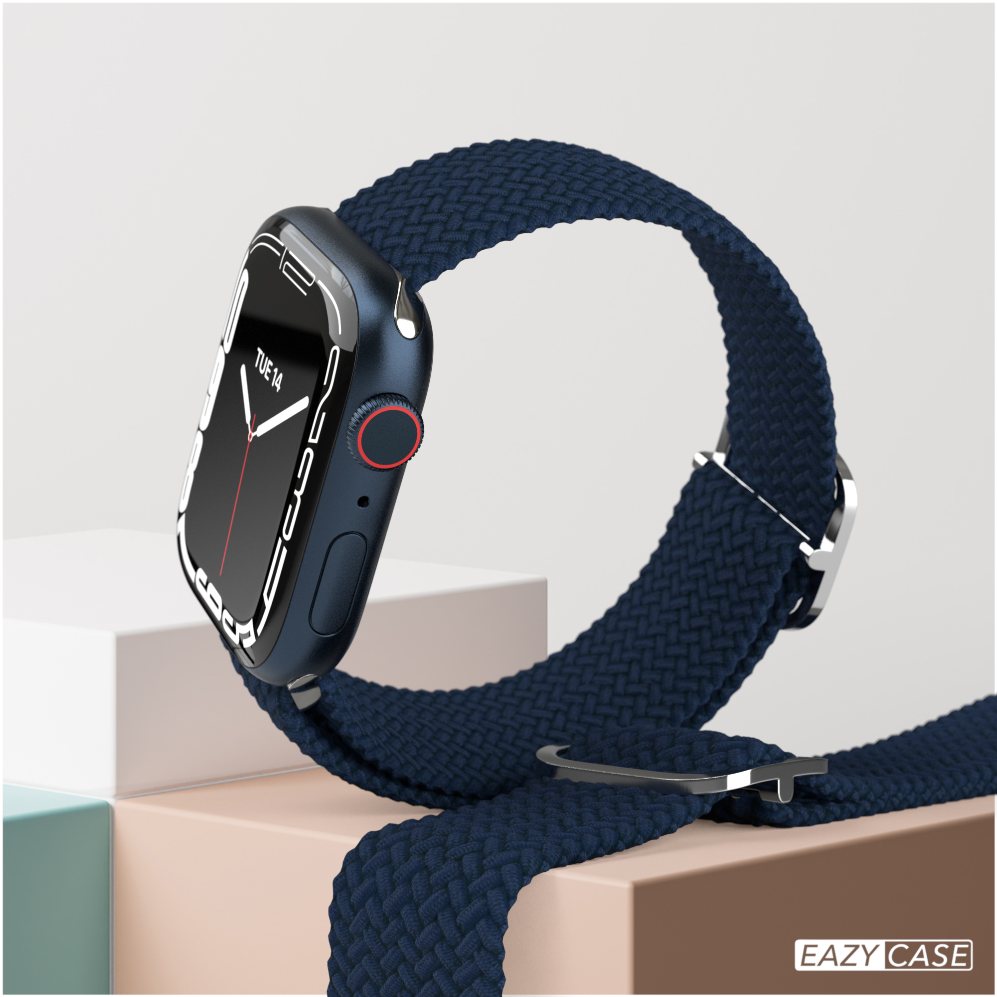 Ein marineblaues geflochtenes Apple Watch Armband mit einem Zifferblatt, das Dienstag, den 14. zeigt. Die Uhr ist schwarz.