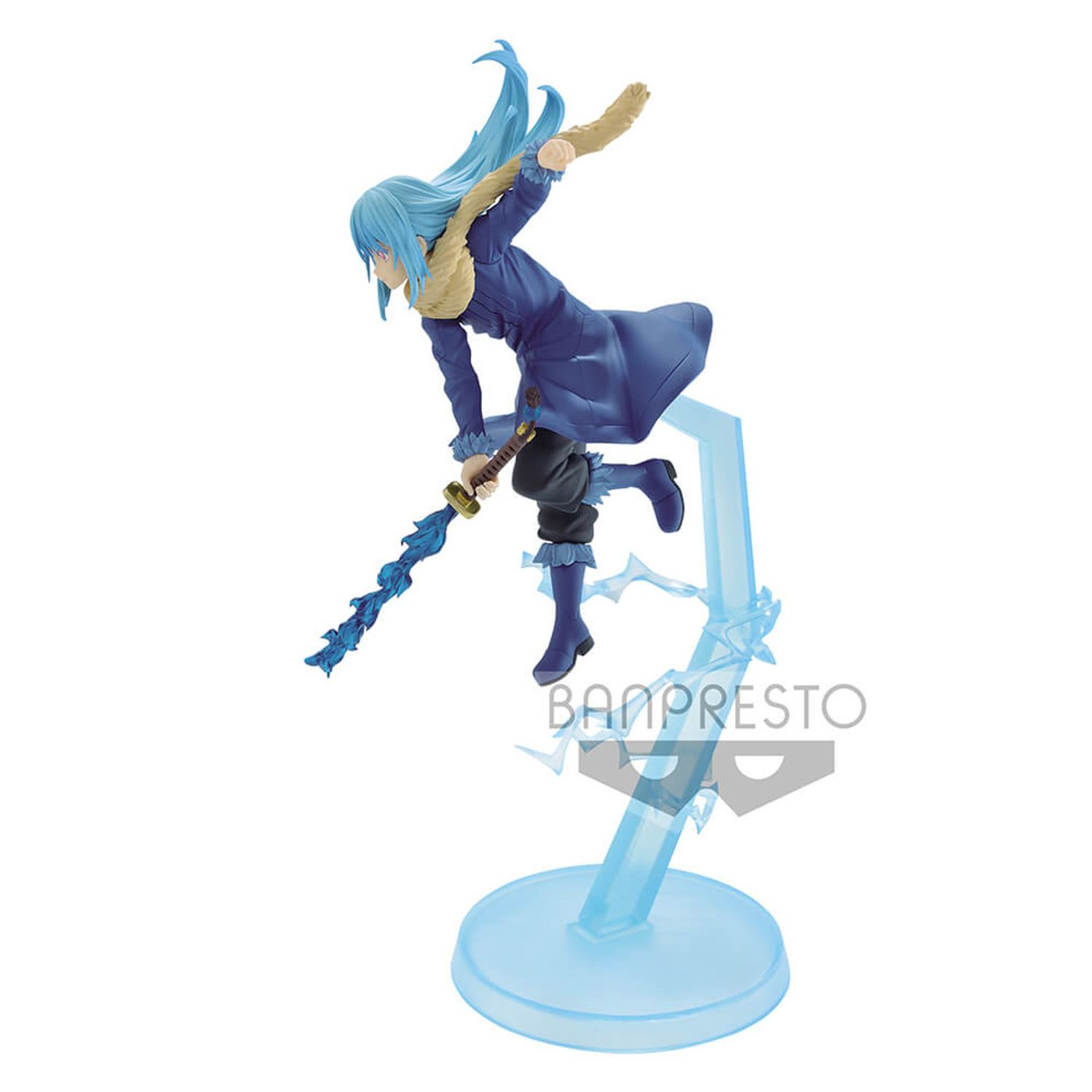 Anime-Figur einer Figur in blauem Mantel, die mit einem blauen Schwert springt. Banpresto-Logo.