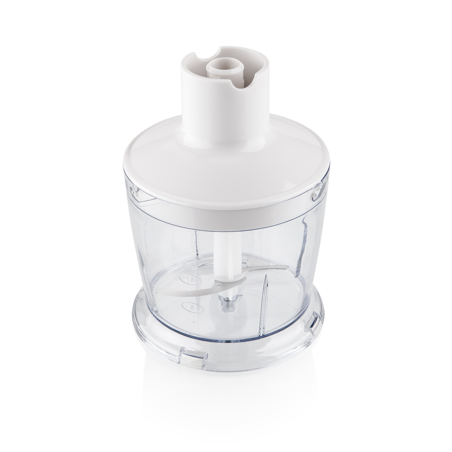 Ein weißer und transparenter Mixer auf weißem Hintergrund. Der Mixer ist neu und sauber.