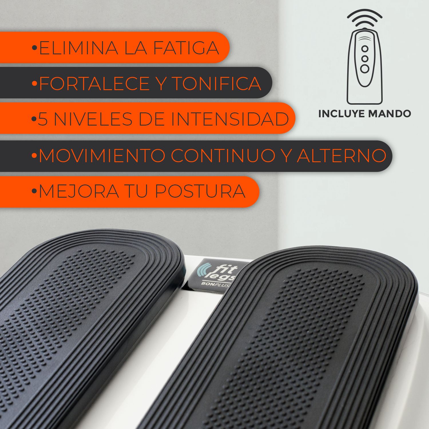 Máquina de fitness con reposapiés y panel de control. Texto negro y naranja. Fondo blanco.