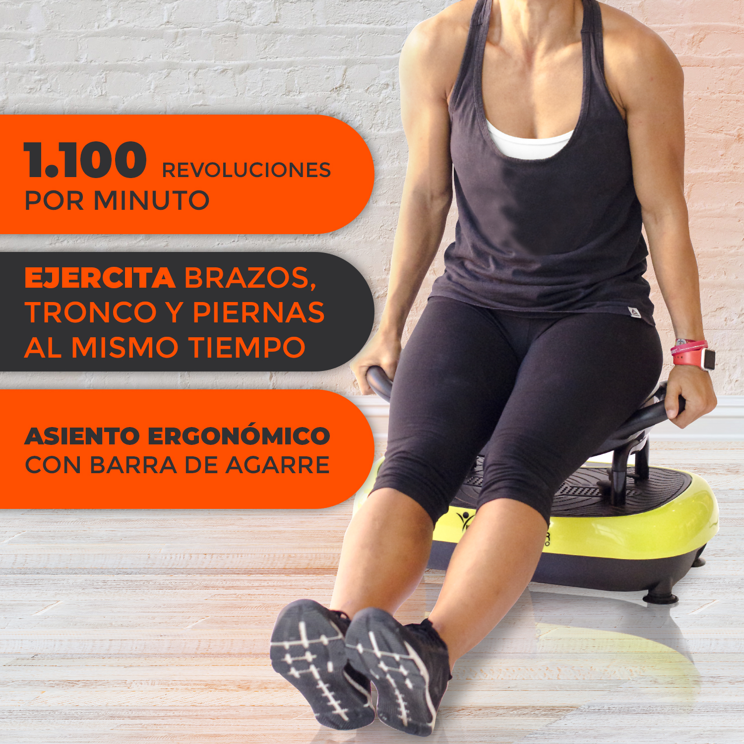 Mujer usando una máquina de ejercicios, con texto que indica 1100 revoluciones por minuto, ejercitando brazos, etc.