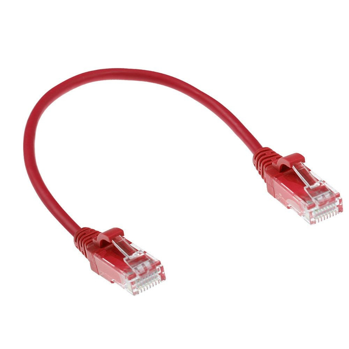 Rode Ethernet-kabel met connectoren. De connectoren hebben heldere kunststof en metalen delen.