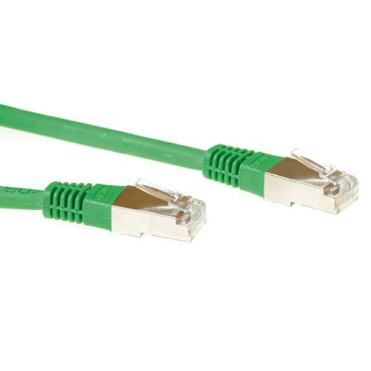 Câble réseau vert avec connecteurs verts. Fond blanc.