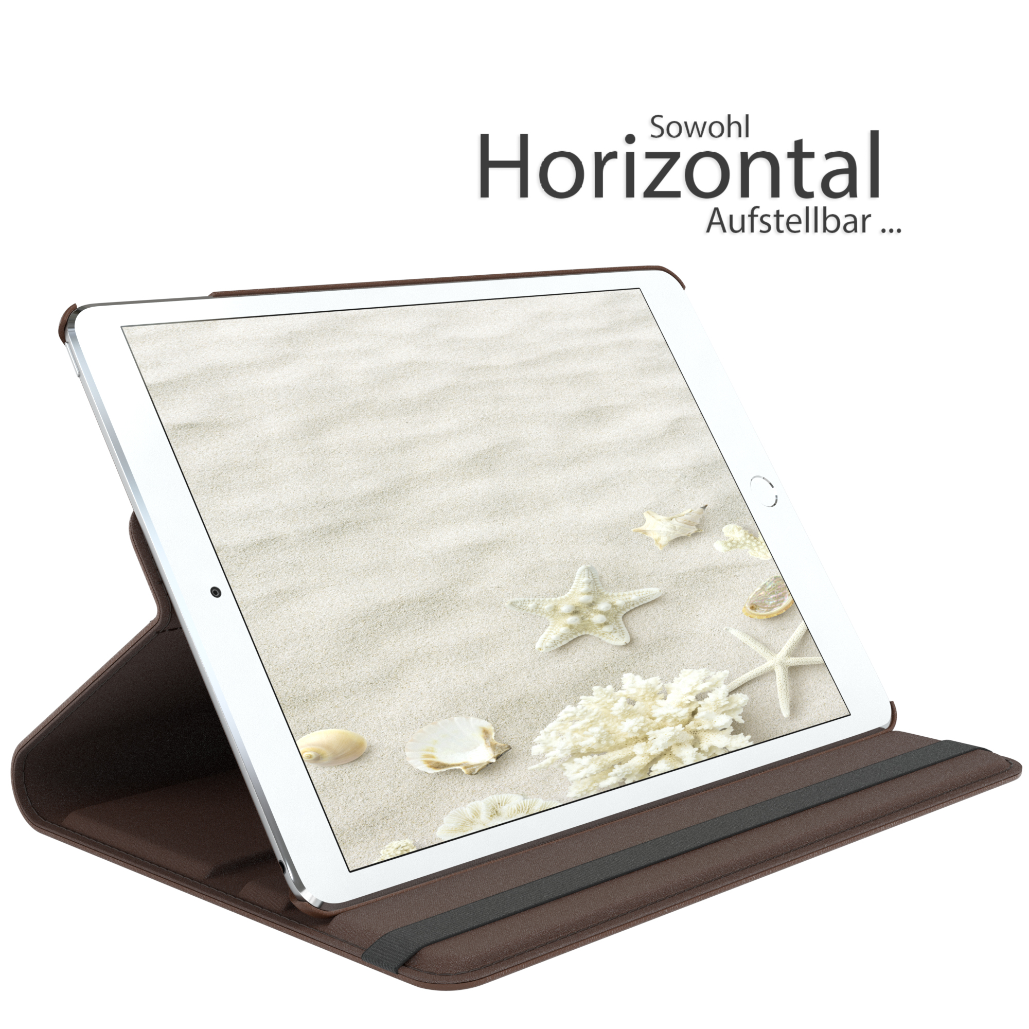 Ein Tablet mit Strandbildschirm in einer braunen Hülle auf weißem Untergrund.