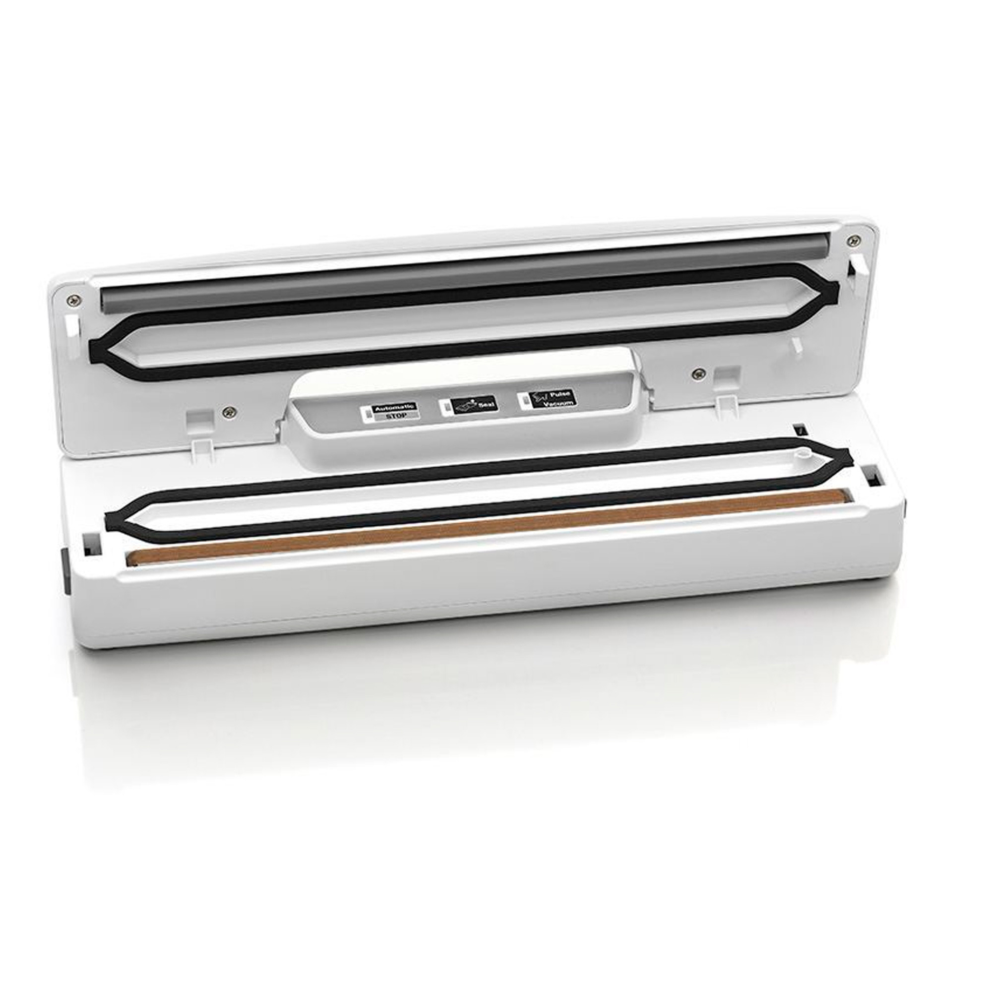 Otwarta biała zgrzewarka próżniowa. Widoczne czarne uszczelki gumowe i przyciski. Białe tło.