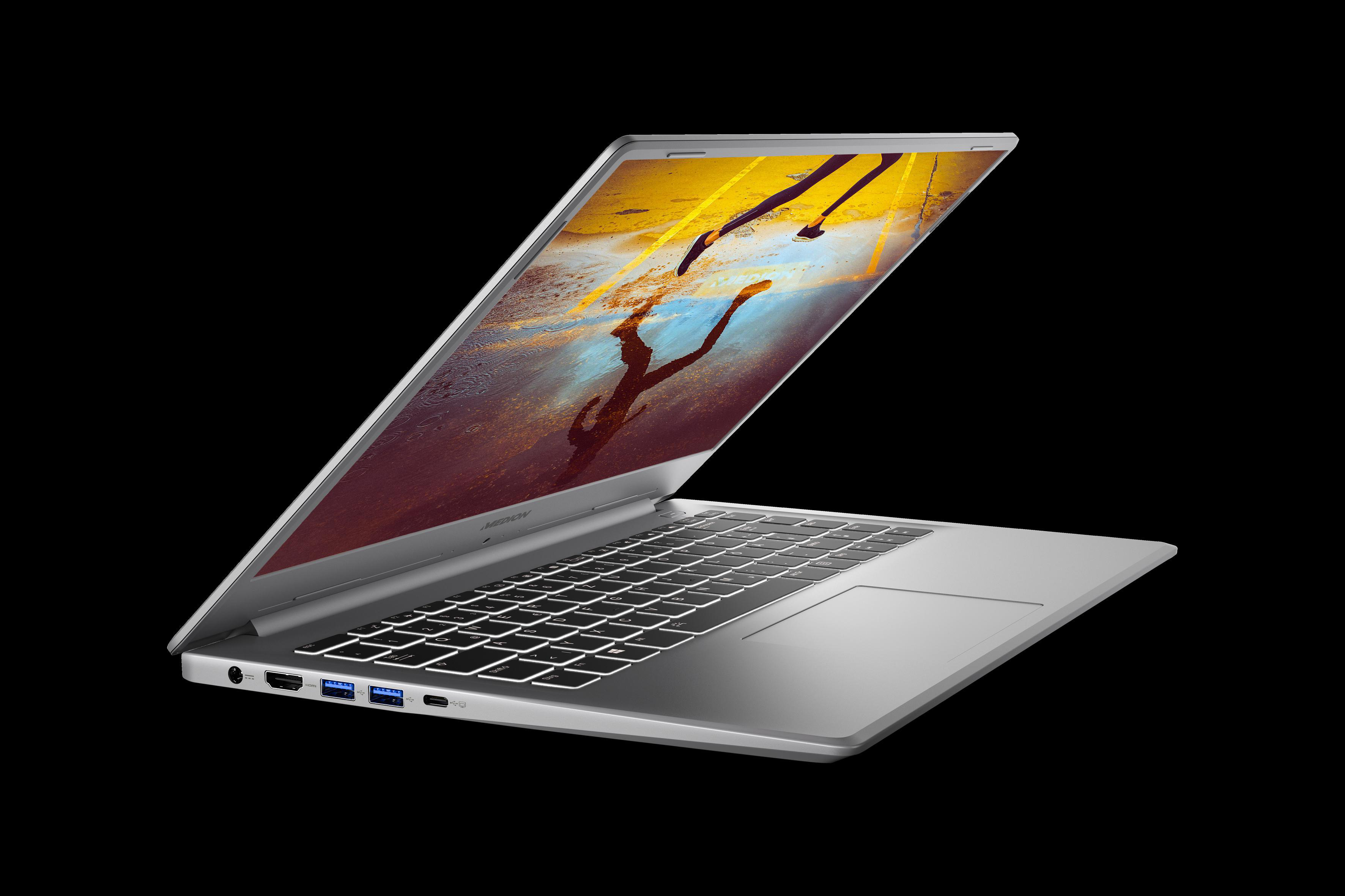 Silberner Laptop auf schwarzem Hintergrund, Bildschirm geöffnet. Spiegelung einer Person auf dem Bildschirm.