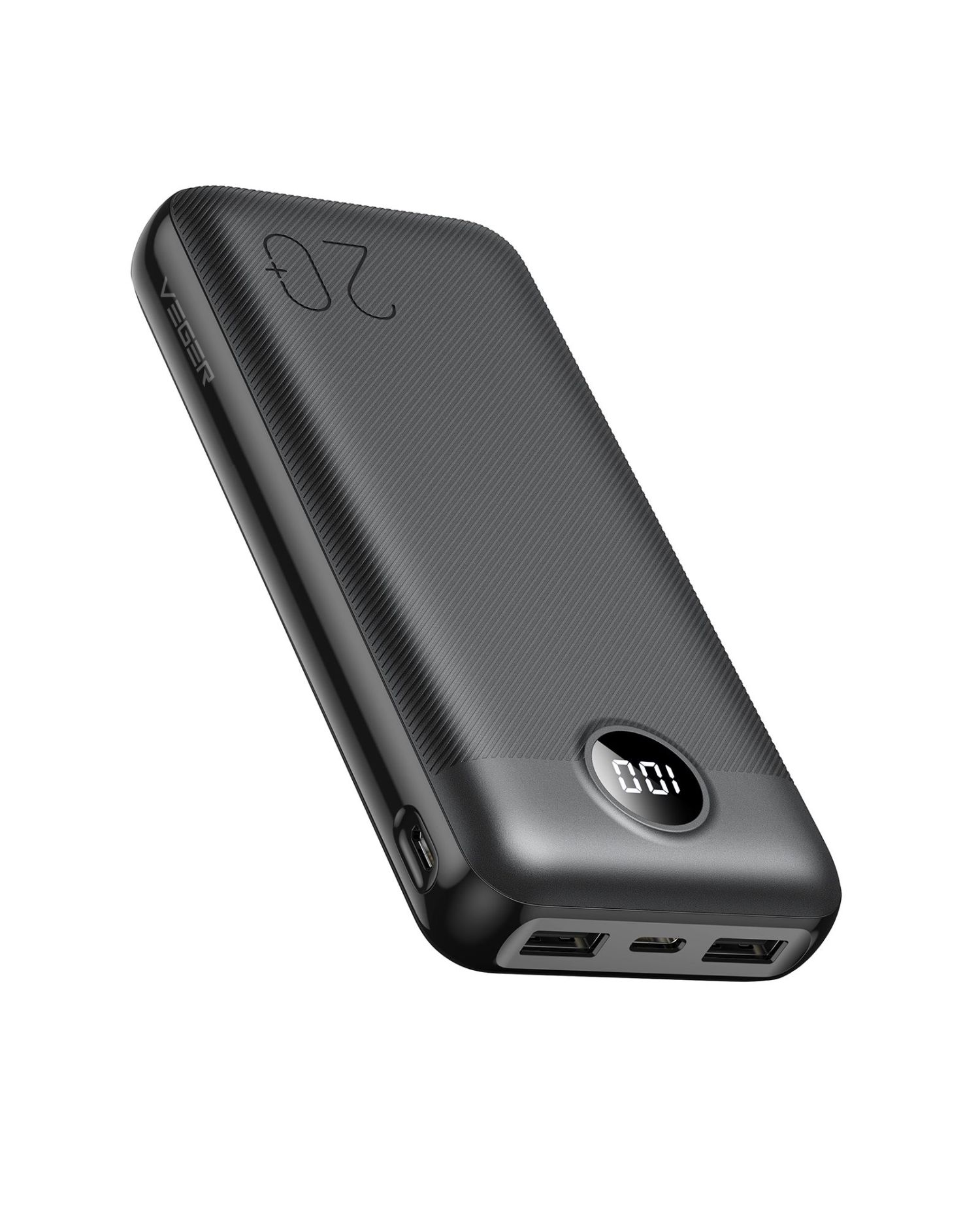 Un power bank nero con un display che mostra il 100%. Ha porte USB. È su una superficie bianca.
