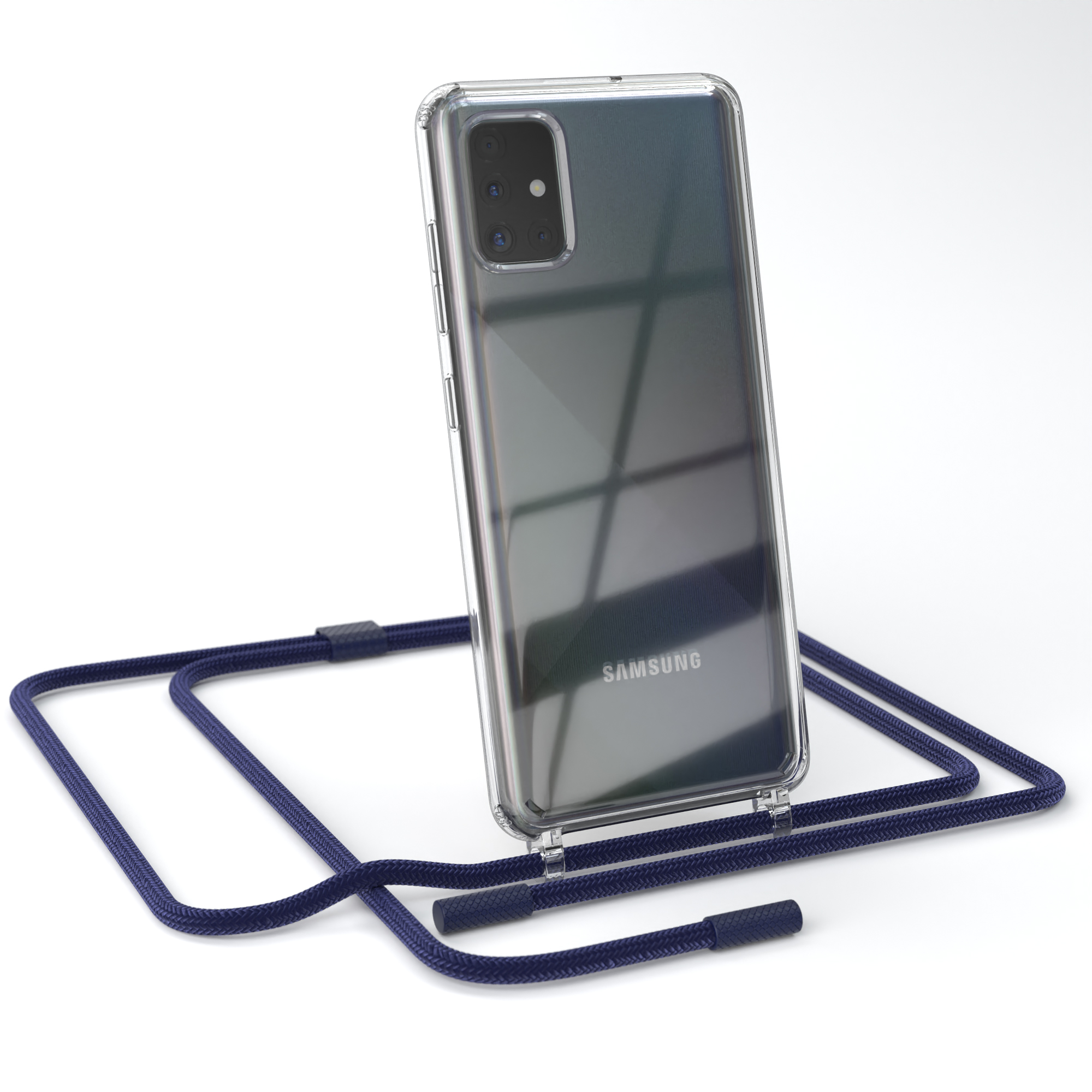 Transparente Handyhülle mit blauem Umhängeband. Telefon hat mehrere Kameras. Weißer Hintergrund.