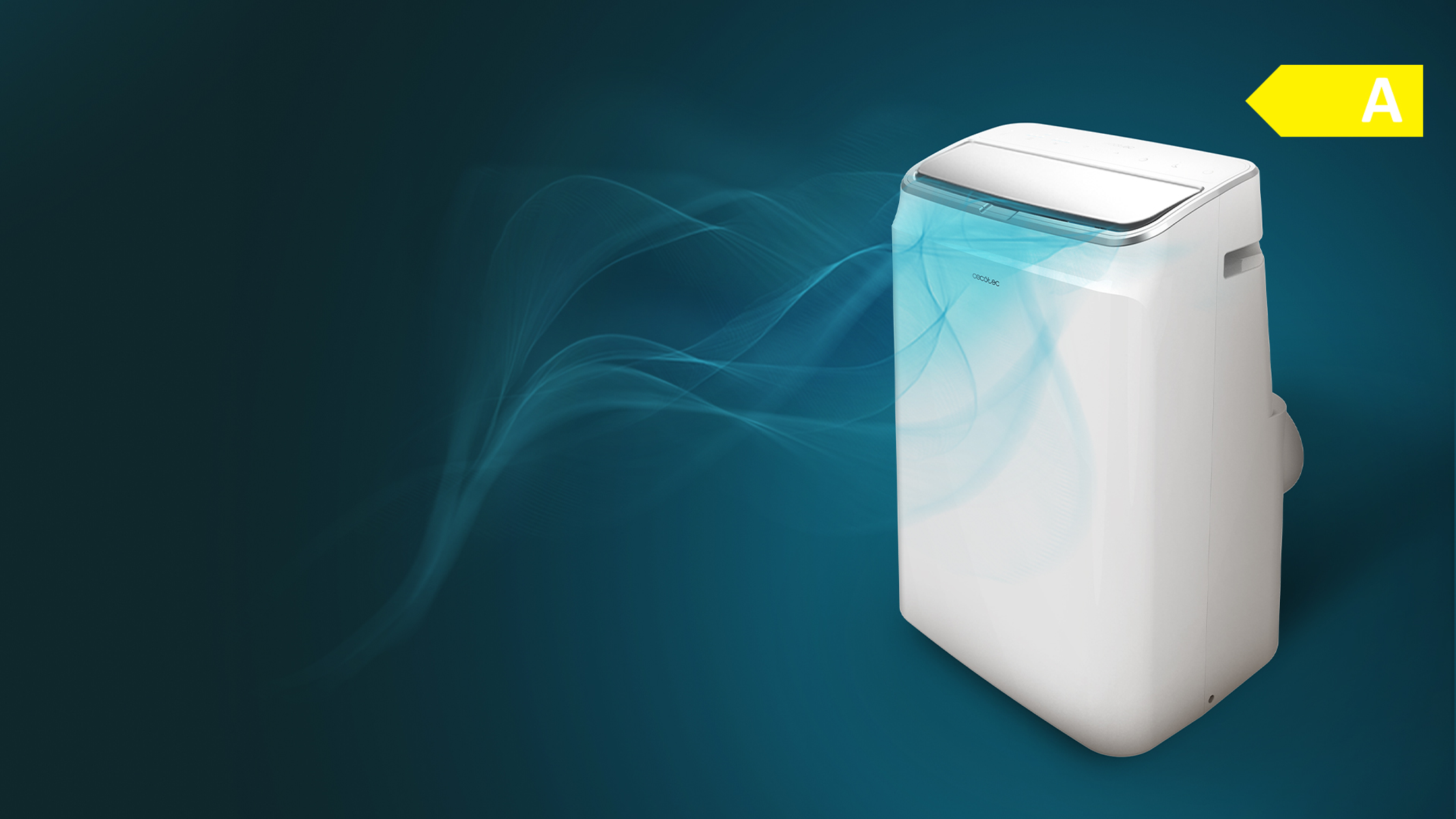 Biały przenośny klimatyzator na niebieskim tle. Niebieskie linie przypominające wiatr wydobywają się z góry.