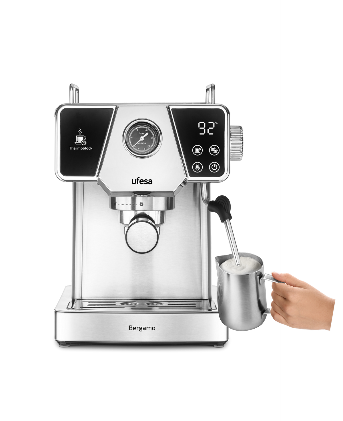 Máquina de espresso de acero inoxidable con jarra para espumar leche.