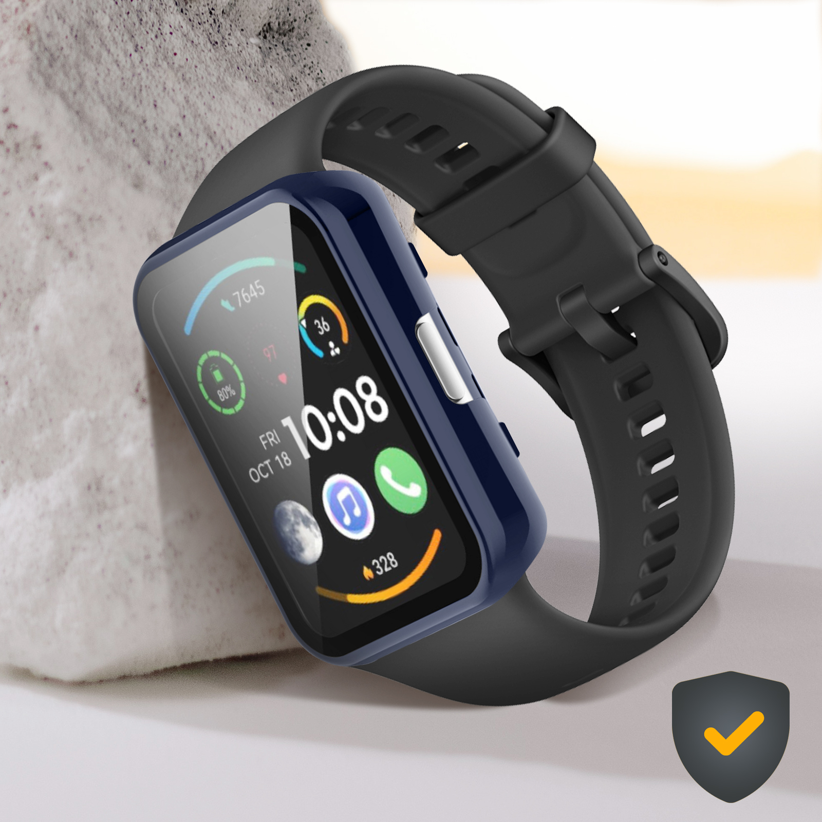 Eine Smartwatch mit blauem Gehäuse und schwarzem Armband auf heller Oberfläche. Zeigt Zeit und weitere Infos.