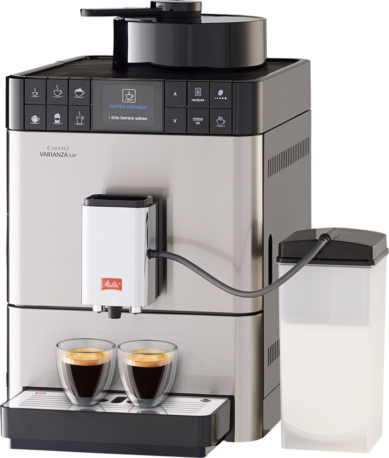 Une machine à café avec deux verres de café. Un récipient de lait est sur le côté.