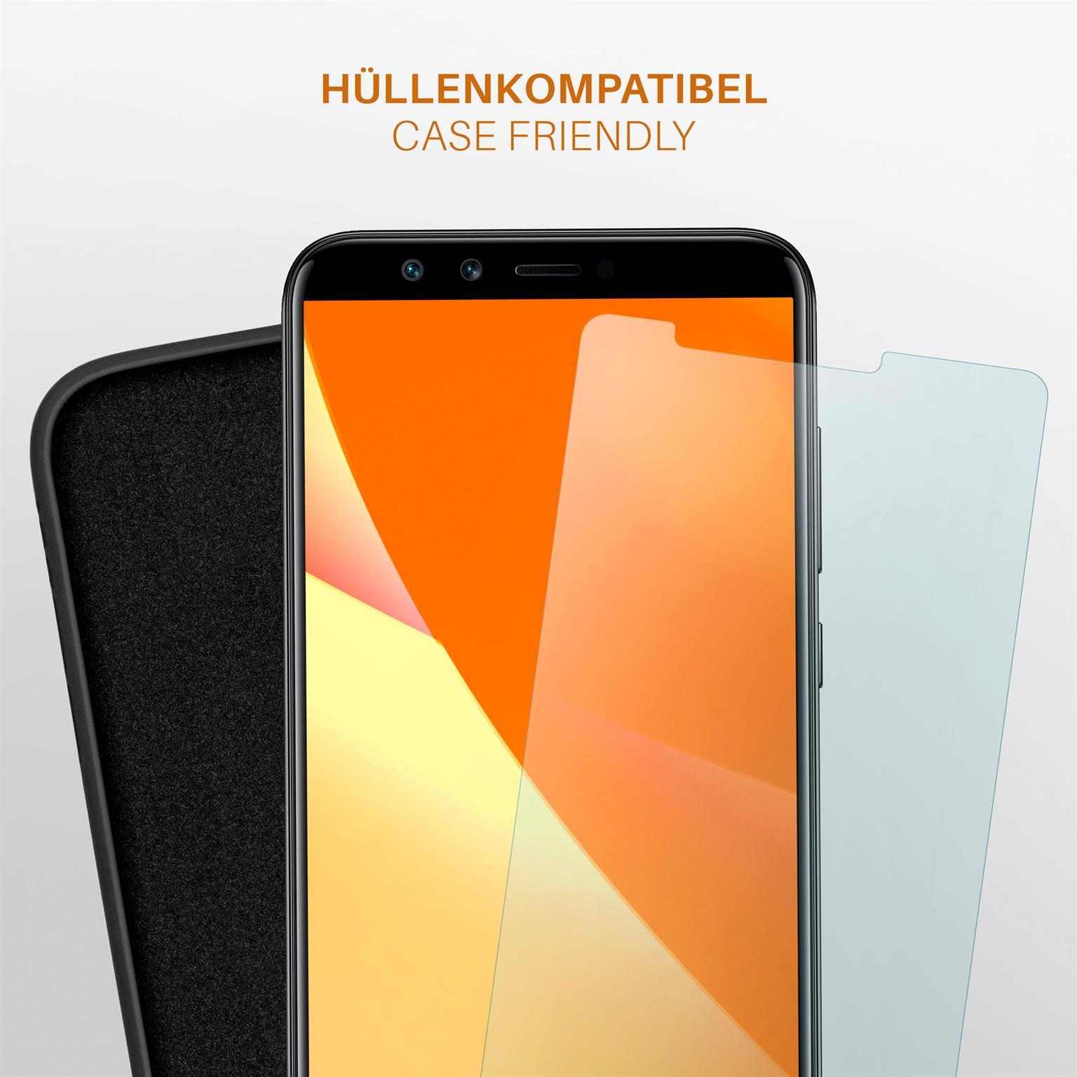 Ein Telefon mit Displayschutz befindet sich neben einer Handyhülle. Der Telefonbildschirm ist sichtbar.
