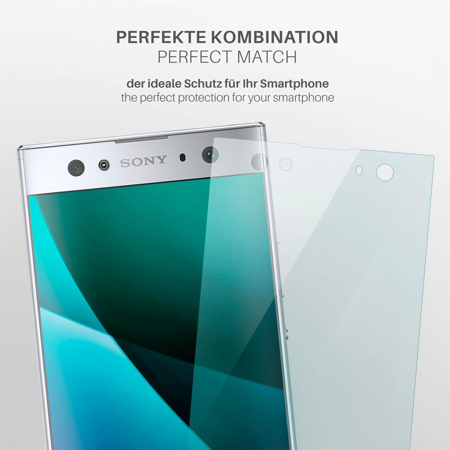 Ein Telefon mit Displayschutzfolie. Das Telefon ist silberfarben. Text ist Deutsch.