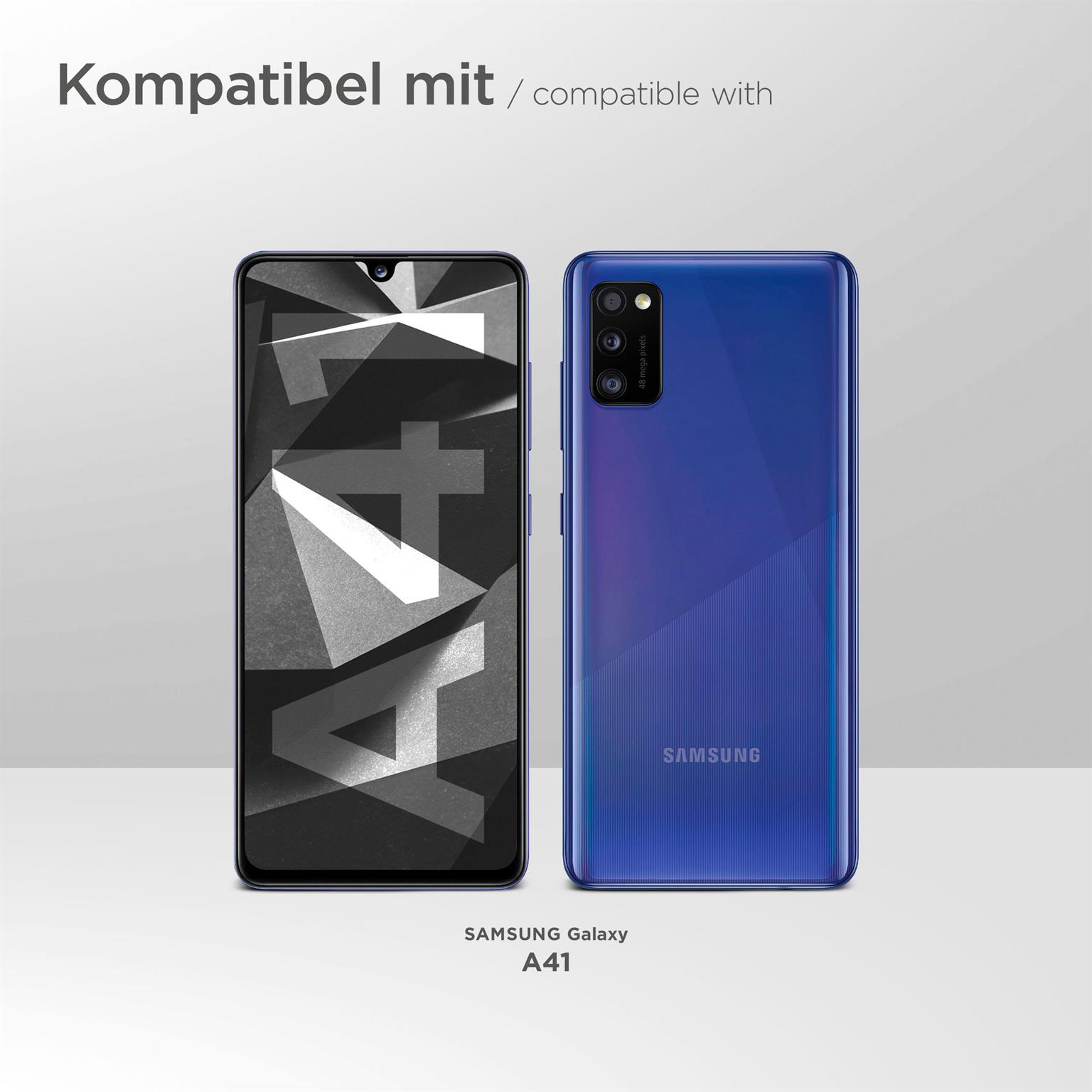 Zwei Telefone, Samsung Galaxy A41, eines mit Display und das andere mit Rückseite. Blaues Telefon und weißer Hintergrund.