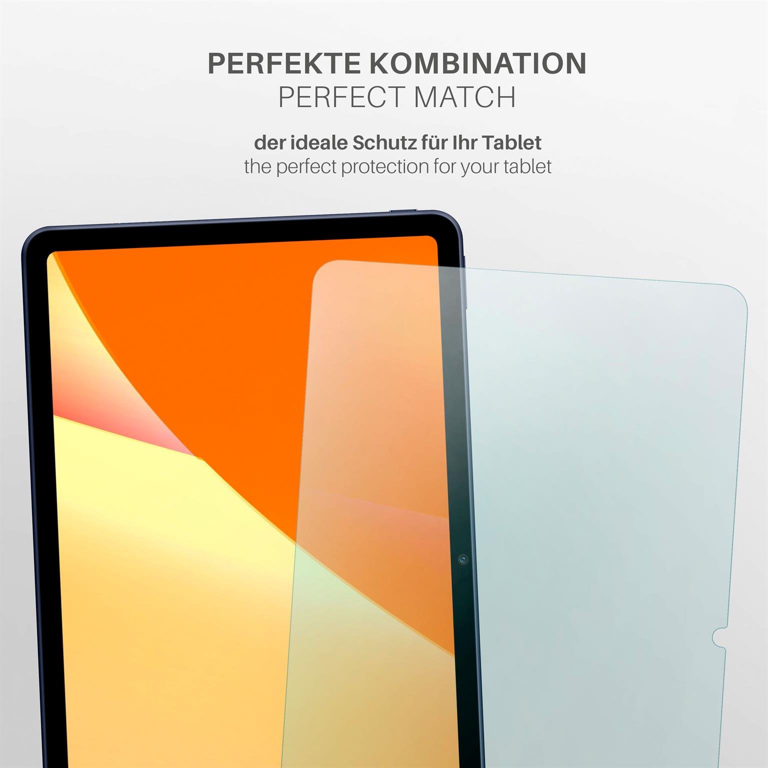 Tablet mit angebrachter Displayschutzfolie. Oranger Hintergrund.