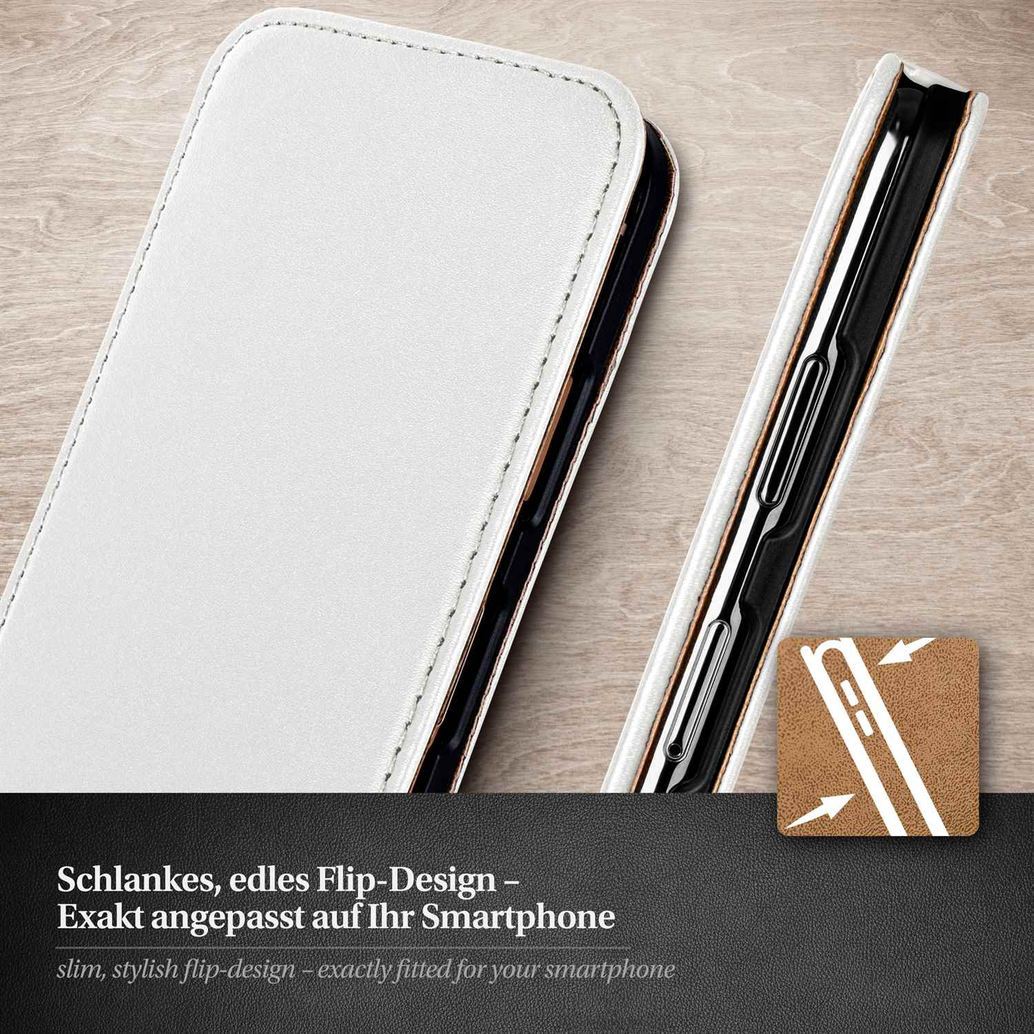 Eine weiße Handyhülle geöffnet, das Telefon darin zeigend. Text sagt schlankes, stilvolles Flip-Design.