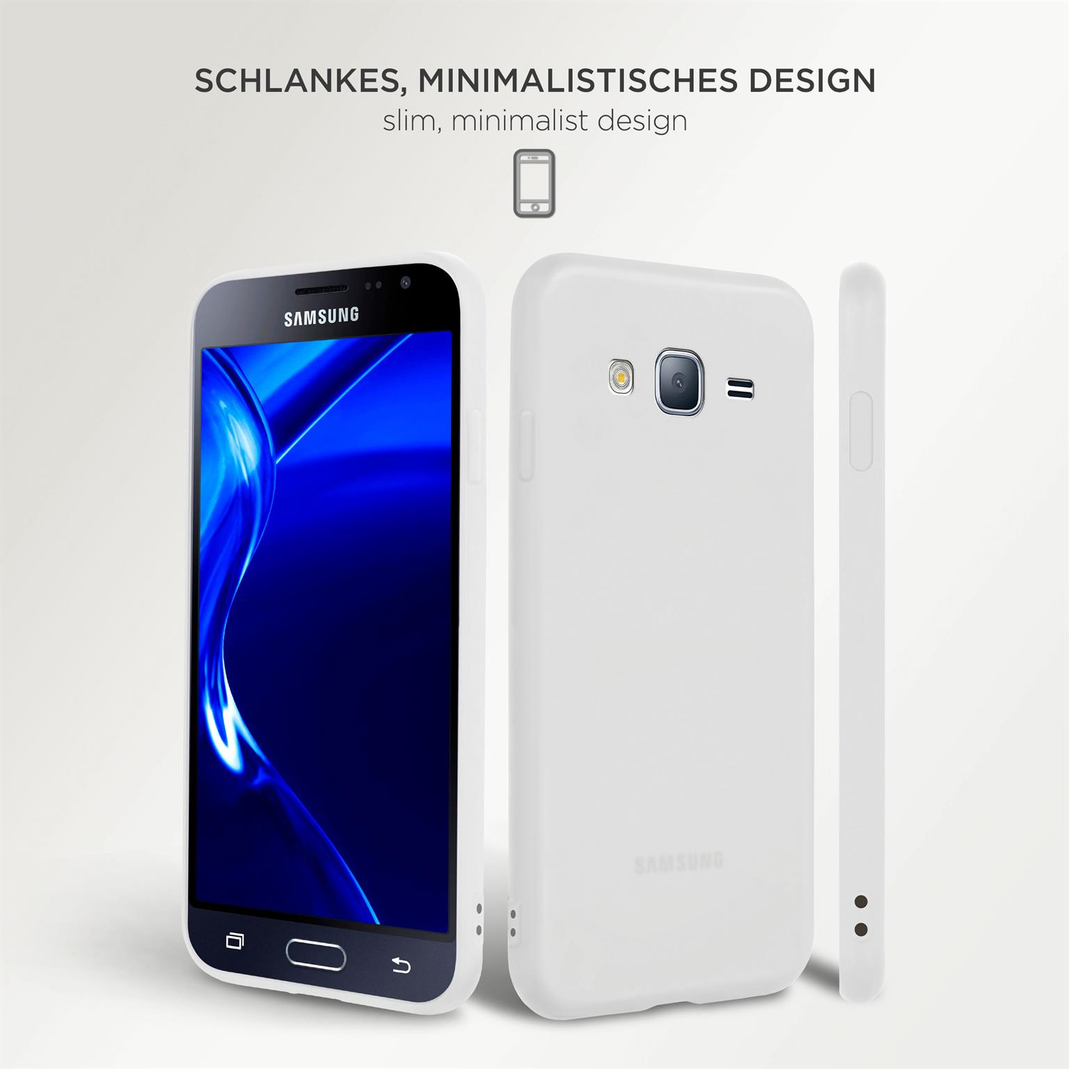 Drei weiße Handyhüllen und ein Telefon befinden sich auf einer weißen Oberfläche. Ein Telefon befindet sich links.