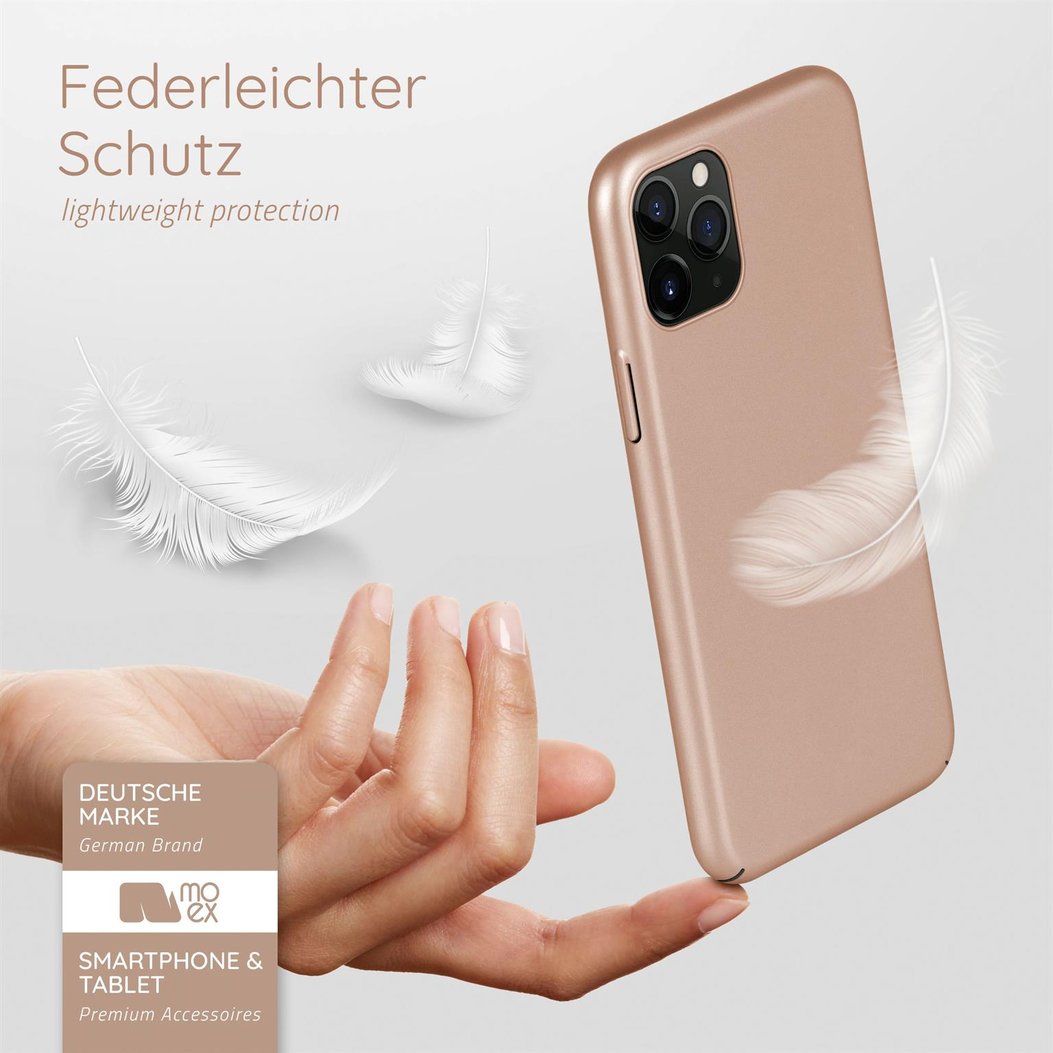 Handyhülle mit Federn, die darum schweben. Text: 'Leichter Schutz'.