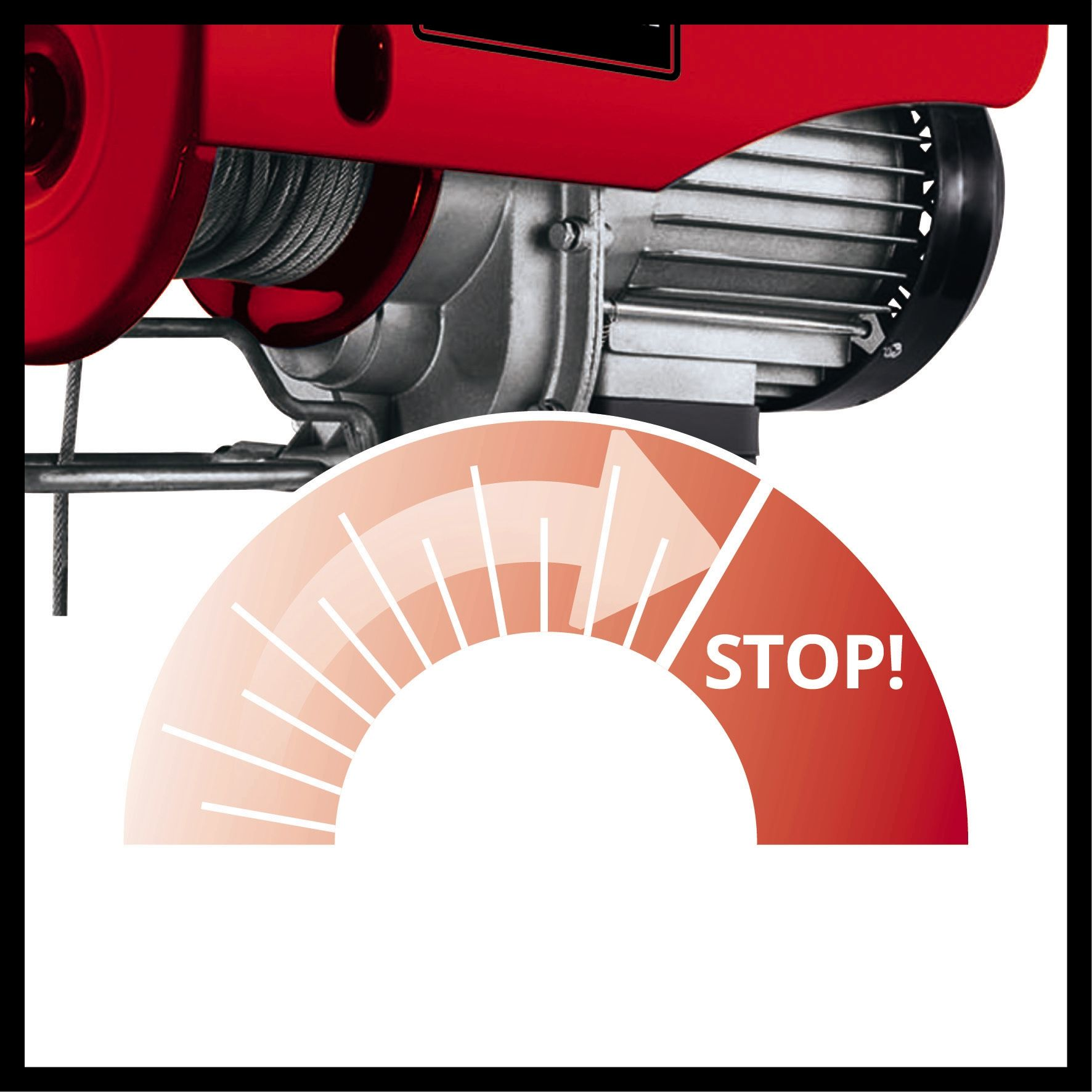 Roter elektrischer Hebezug mit rundem STOP-Schild auf weißem Hintergrund.
