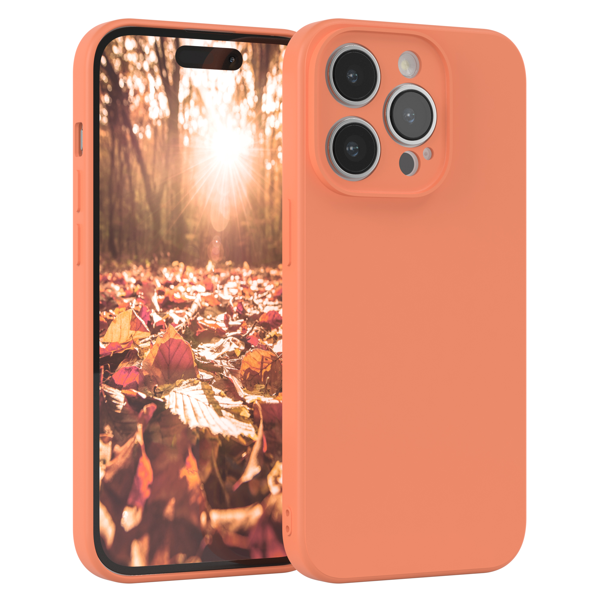 Orangefarbene Handyhülle mit einem Telefon darin. Der Hintergrund ist ein Wald.