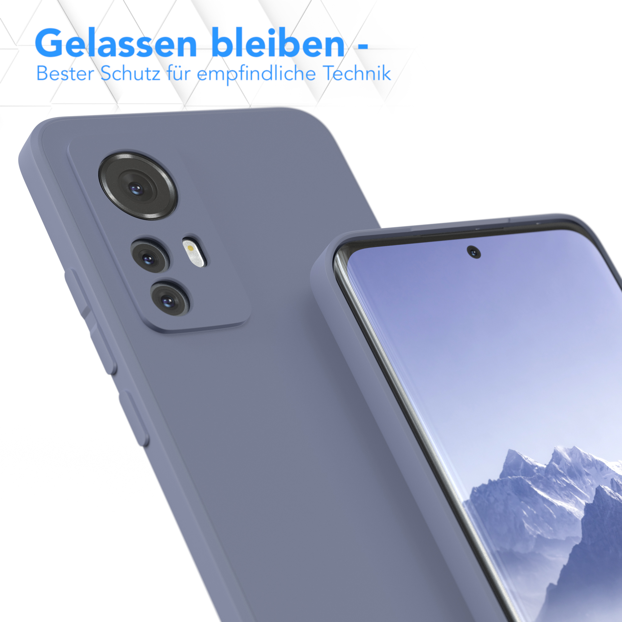 Blaue Handyhülle mit Telefon, Hintergrund mit Berglandschaft.