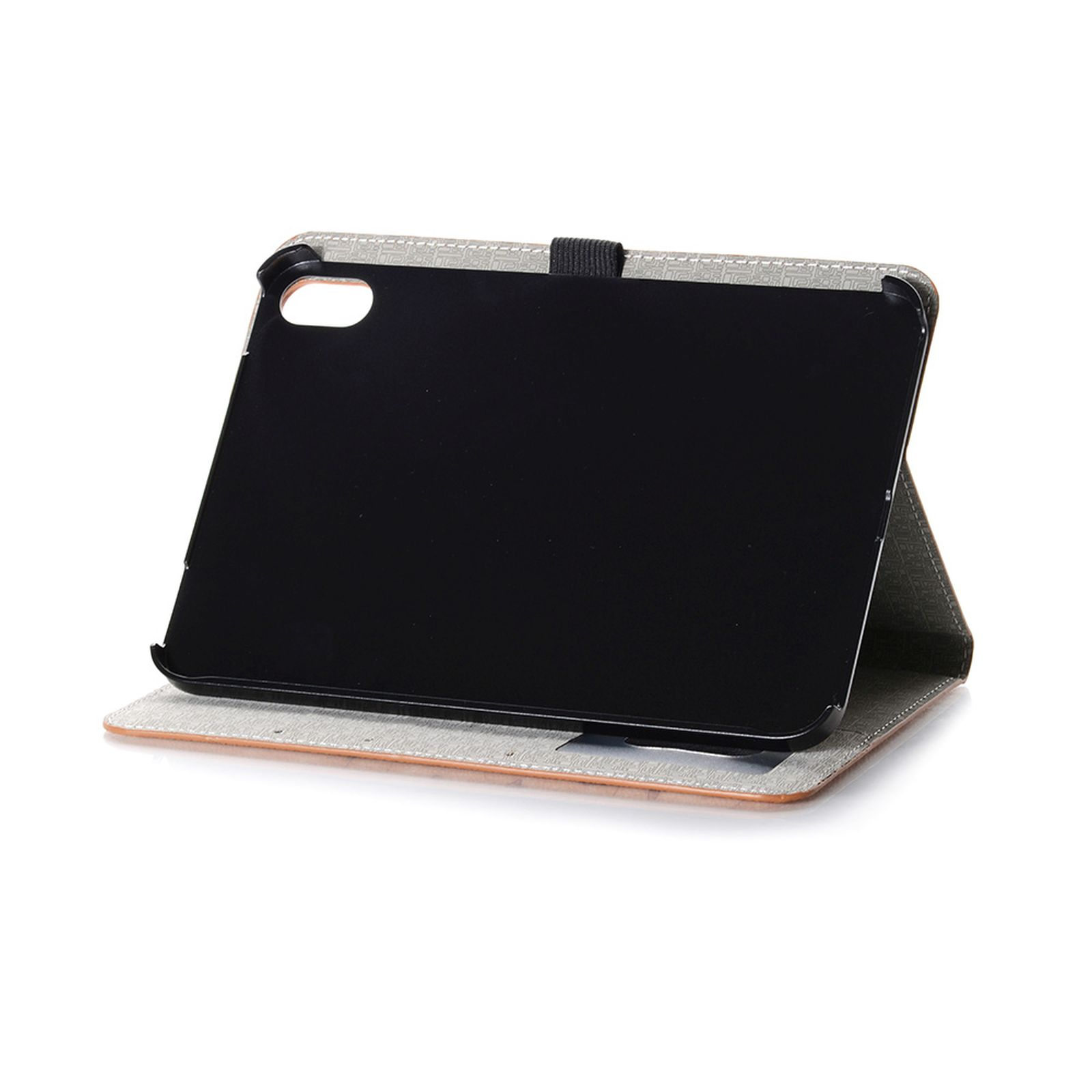 Tablet in einer Hülle, die auf einer weißen Oberfläche steht.