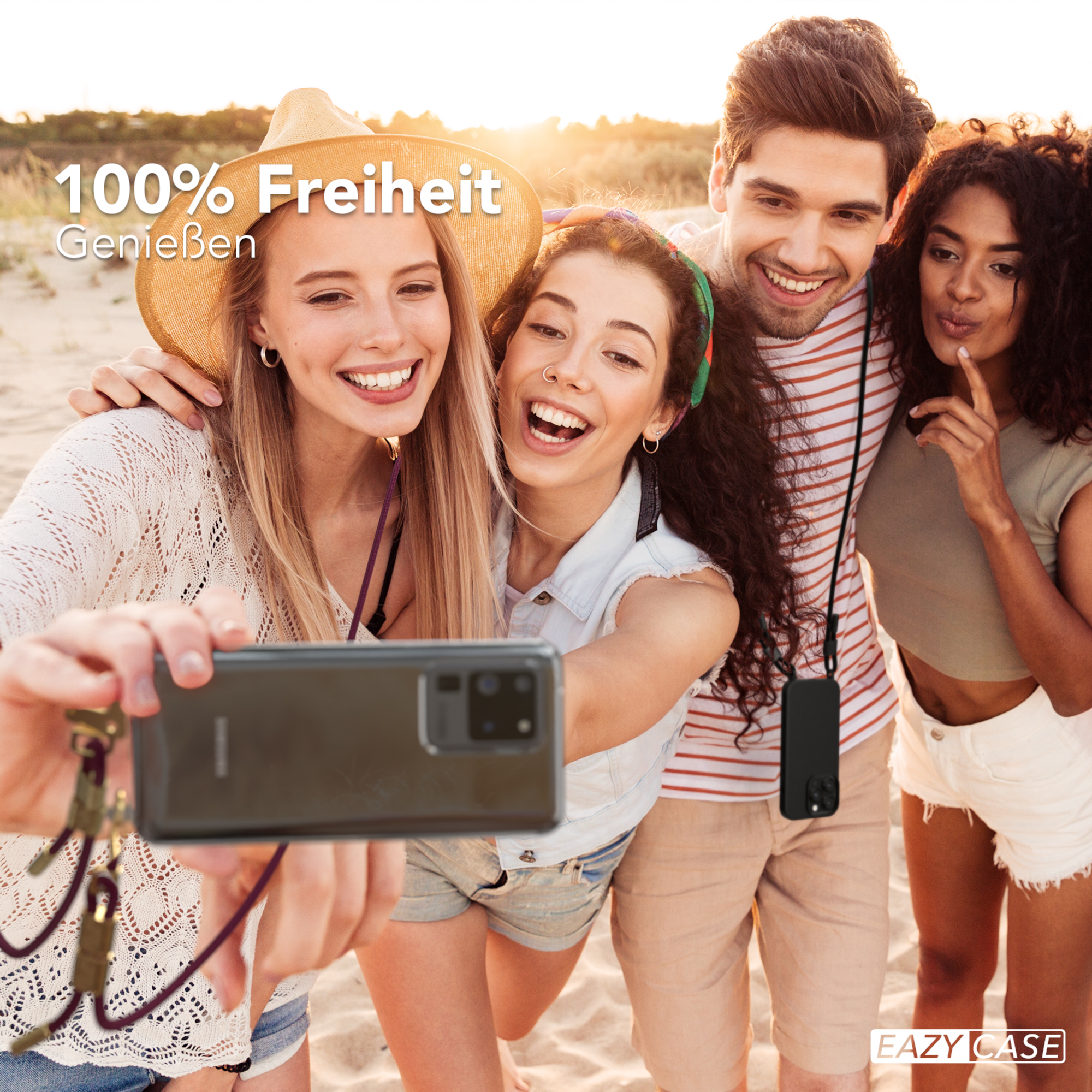 Freunde machen Selfie mit Handy am Lanyard.
