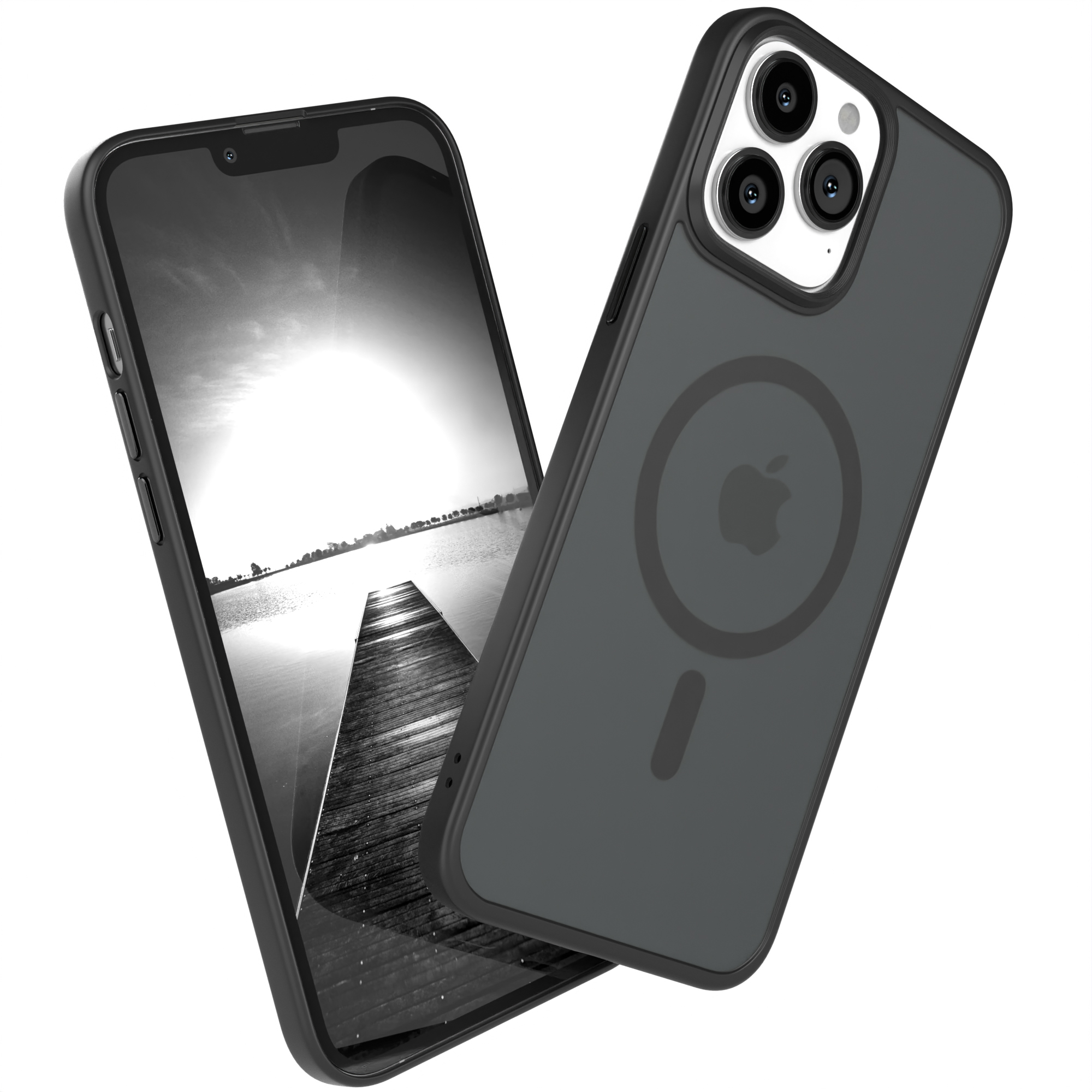Schwarzes Telefon mit schwarzer Hülle. Auf dem Display ist ein Steg über dem Wasser zu sehen. Der Hintergrund ist ein Graustufenbild.