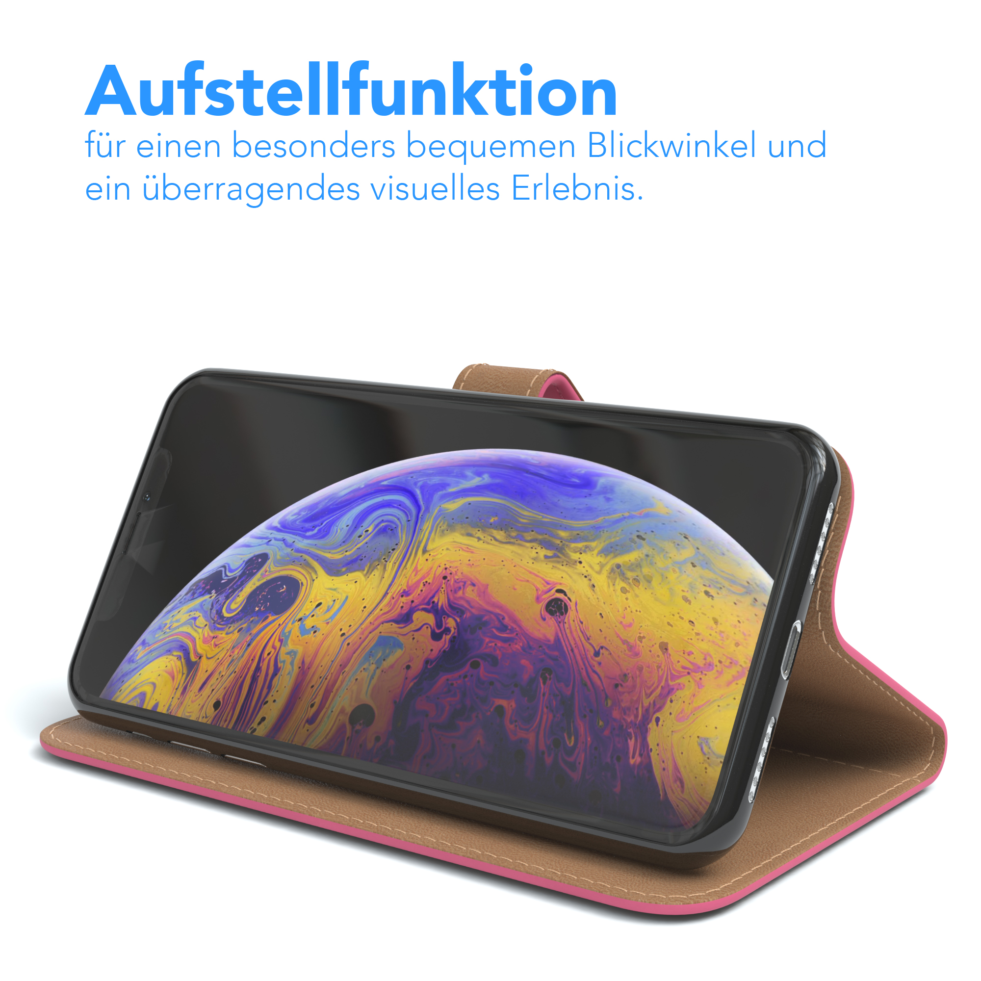 Telefon in einer Hülle, die in einem Winkel aufgestellt ist. Die Hülle ist braun und pink. Der Bildschirm ist sichtbar.