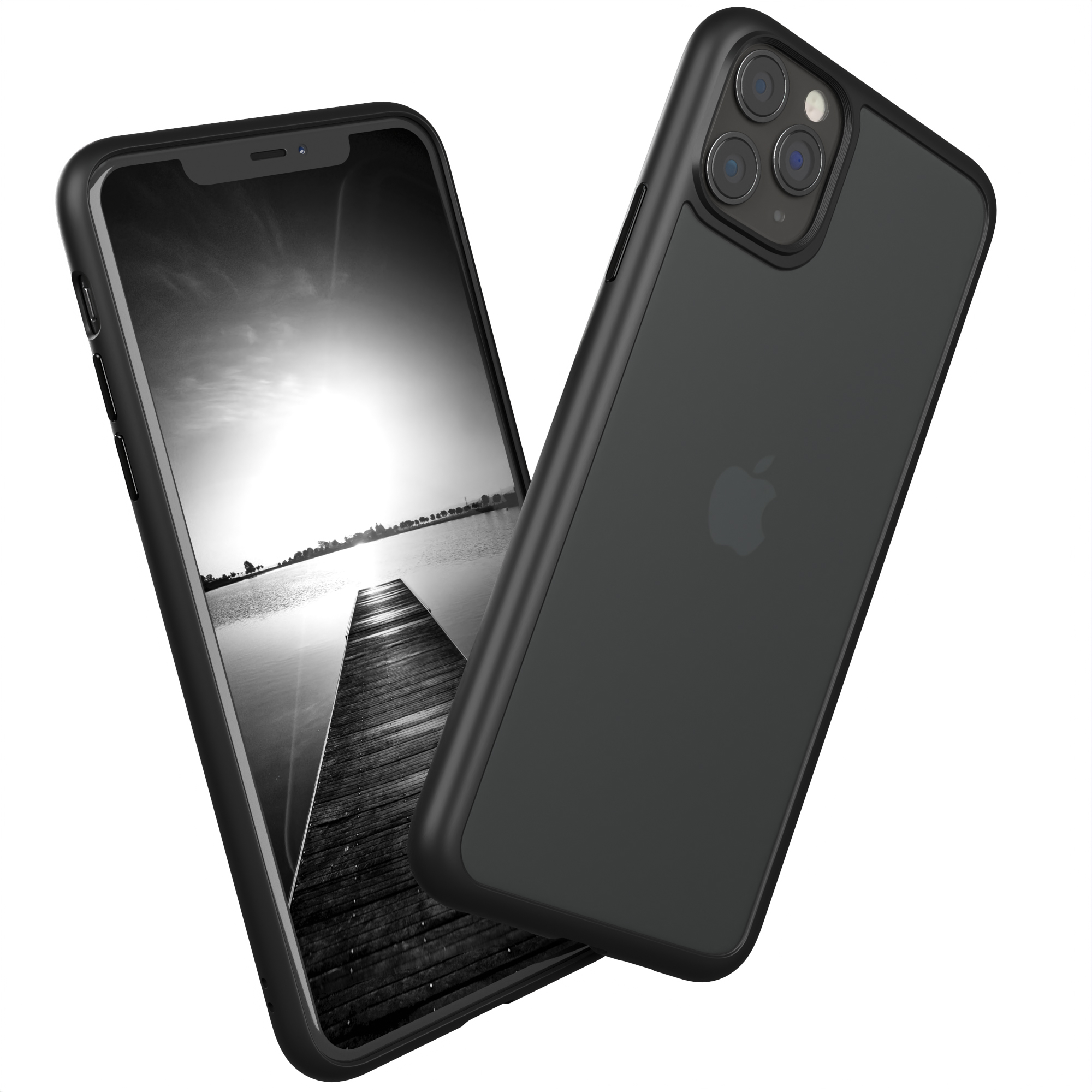 Schwarzes Telefon mit schwarzer Hülle. Auf dem Display ist ein Steg über dem Wasser zu sehen. Der Hintergrund ist ein Graustufenbild.