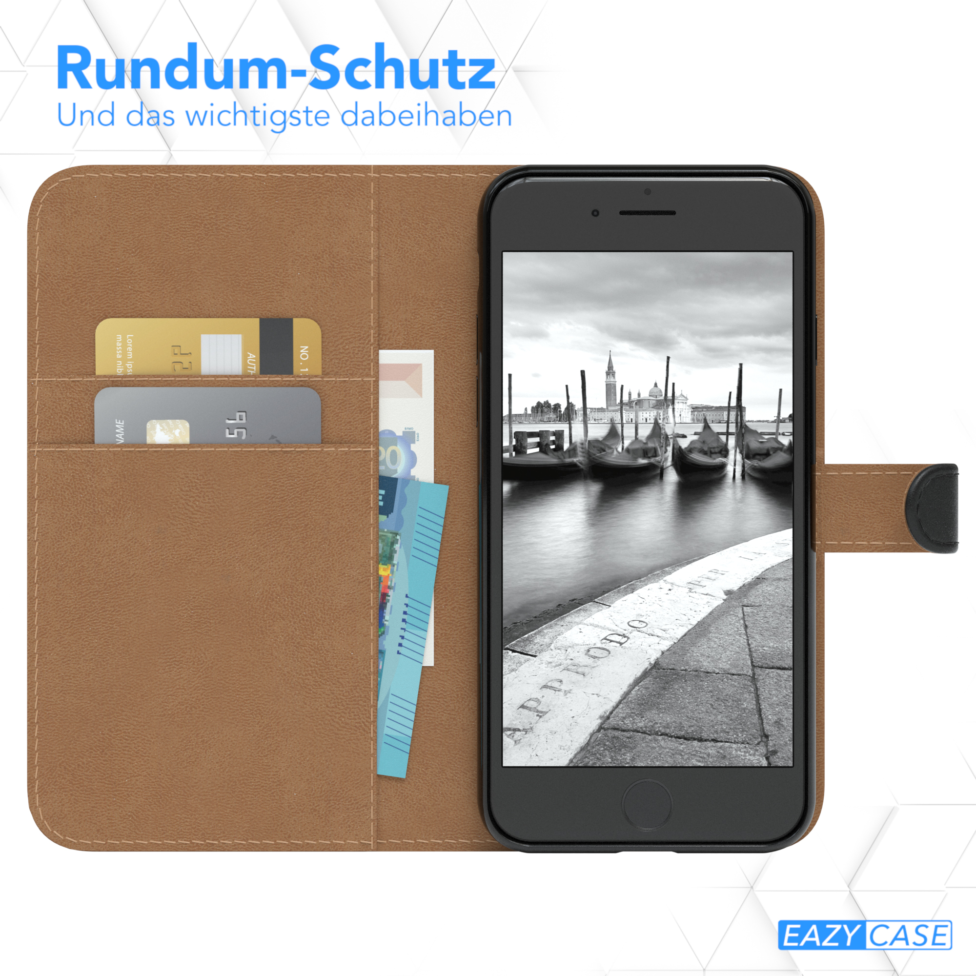 Handyhülle mit Karten und Telefon im Hintergrund. Venedig-Szene auf dem Bildschirm.