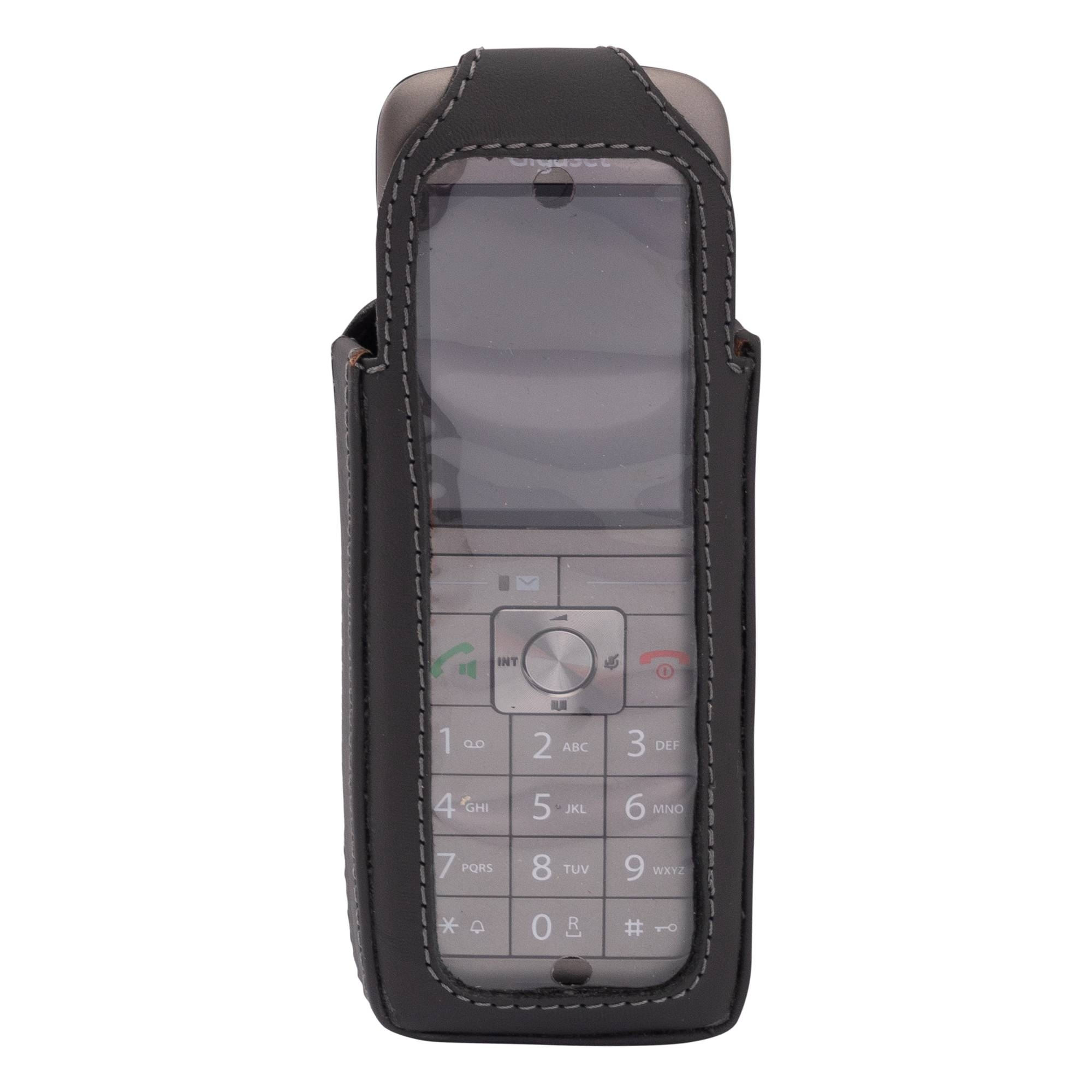 Schwarzes Telefon in einer schwarz-grauen Hülle. Es hat eine Tastatur und ein Gigaset-Logo.