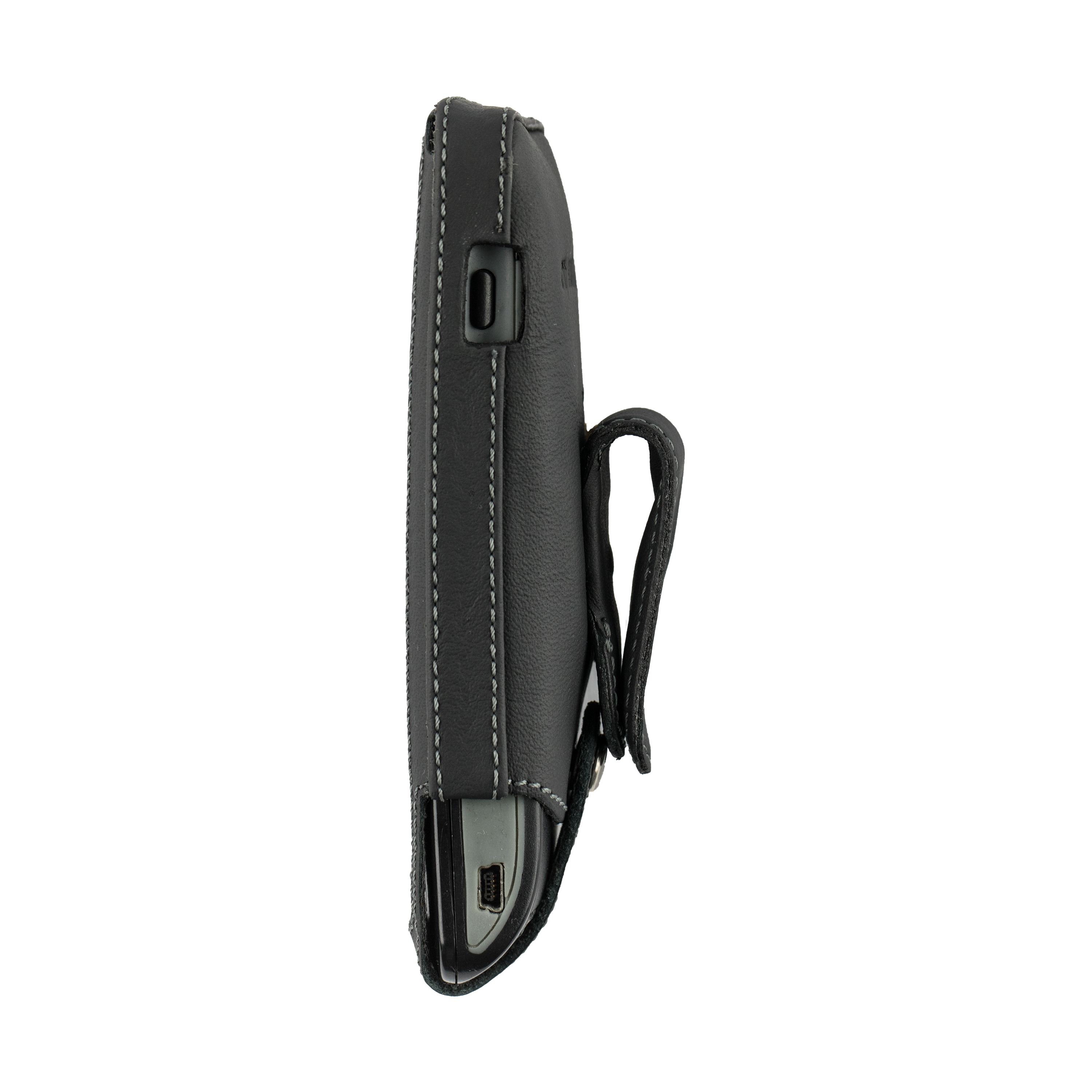 Seitenansicht einer schwarzen Handyhülle mit Gürtelclip, vor weißem Hintergrund.