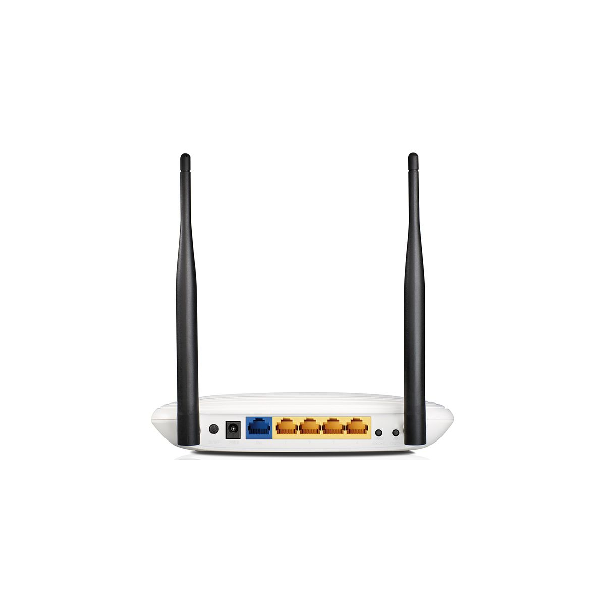 Biały router z dwiema antenami. Widoczne różne porty. Białe tło.