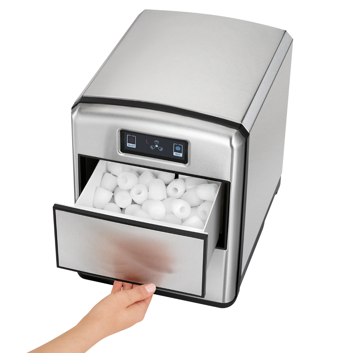 Maszyna do lodu z otwartą szufladą pełną lodu. Wkłada się rękę.