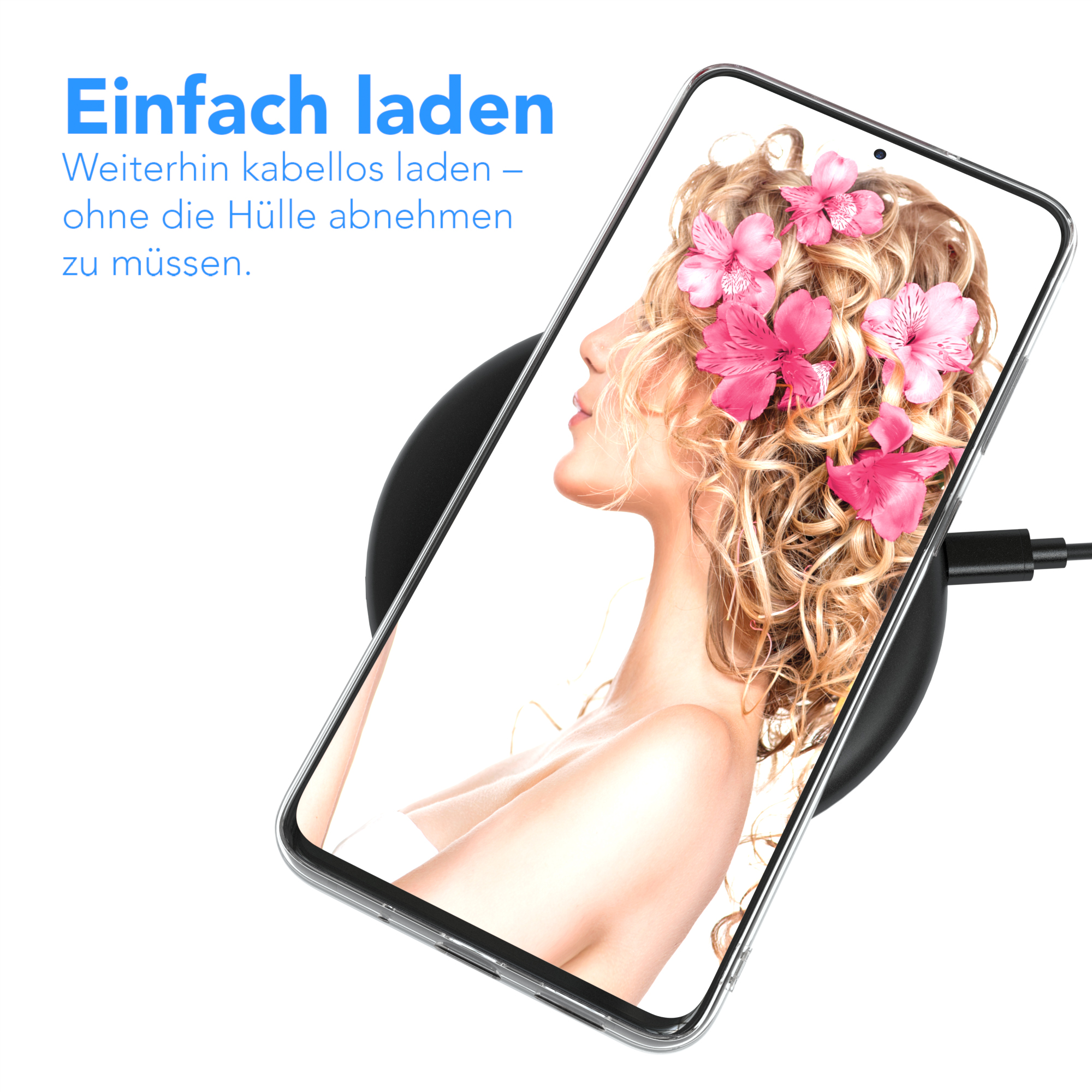 Telefon auf einem kabellosen Ladegerät. Das Gesicht einer Frau mit Blumen im Haar ist sichtbar.