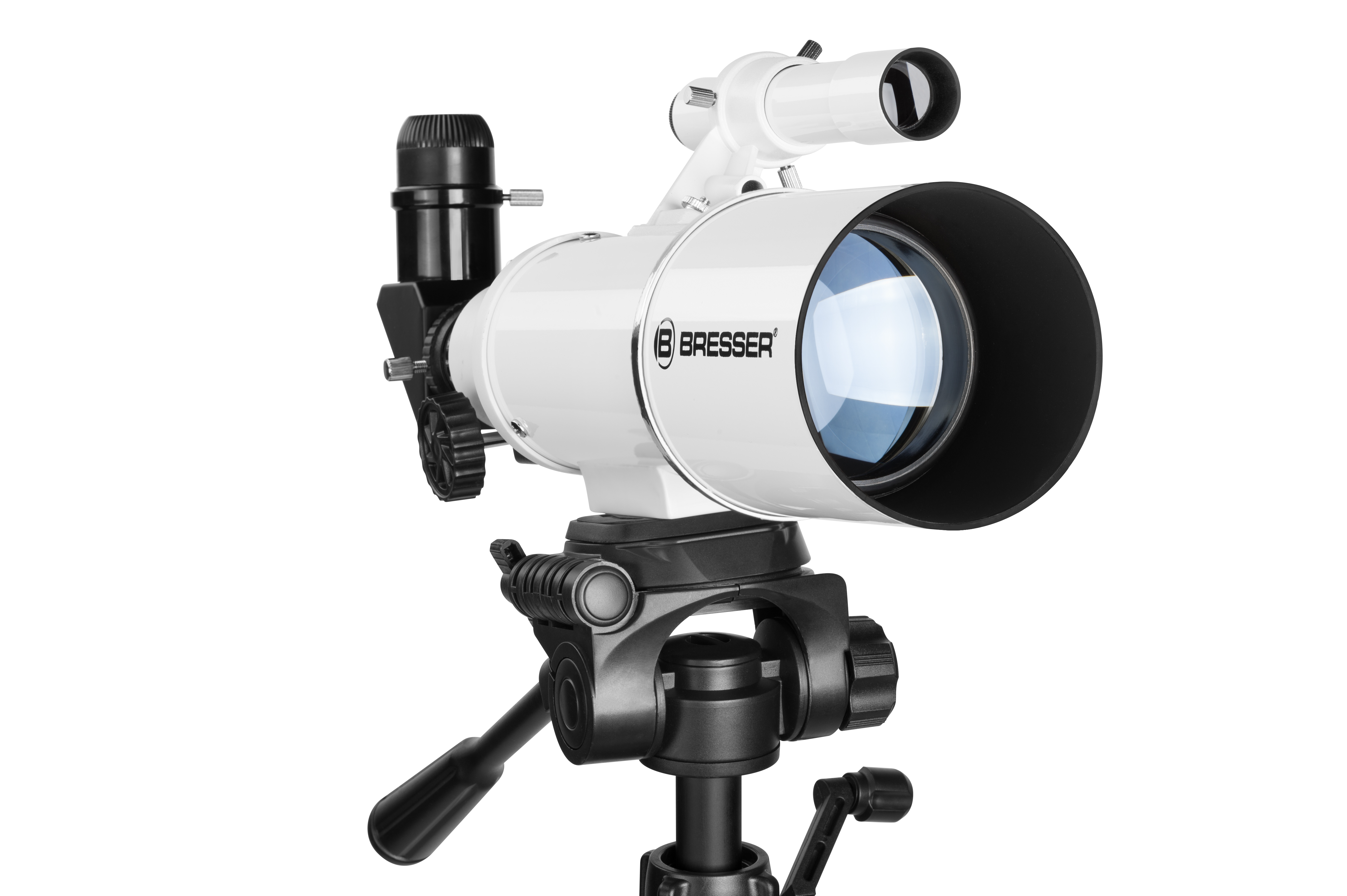 Telescopio blanco con ocular y trípode negros. El telescopio está sobre un fondo blanco.