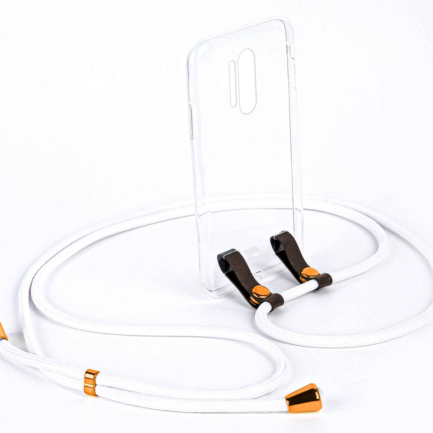 Weißes Telefonband mit goldenen Akzenten. Transparente Handyhülle. Weißer Hintergrund.