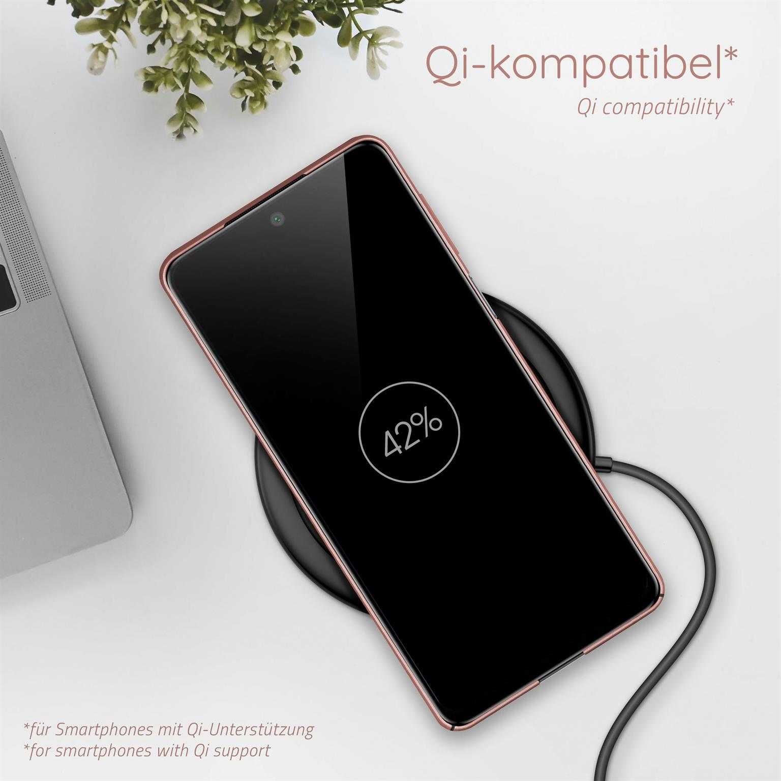 Telefon lädt kabellos, zeigt 42%. Text oben.