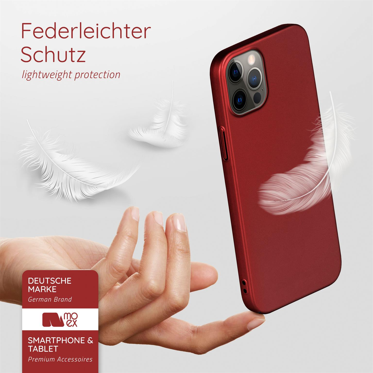 Eine rote Handyhülle mit einer Hand, die sie hält. Im Hintergrund schweben Federn.